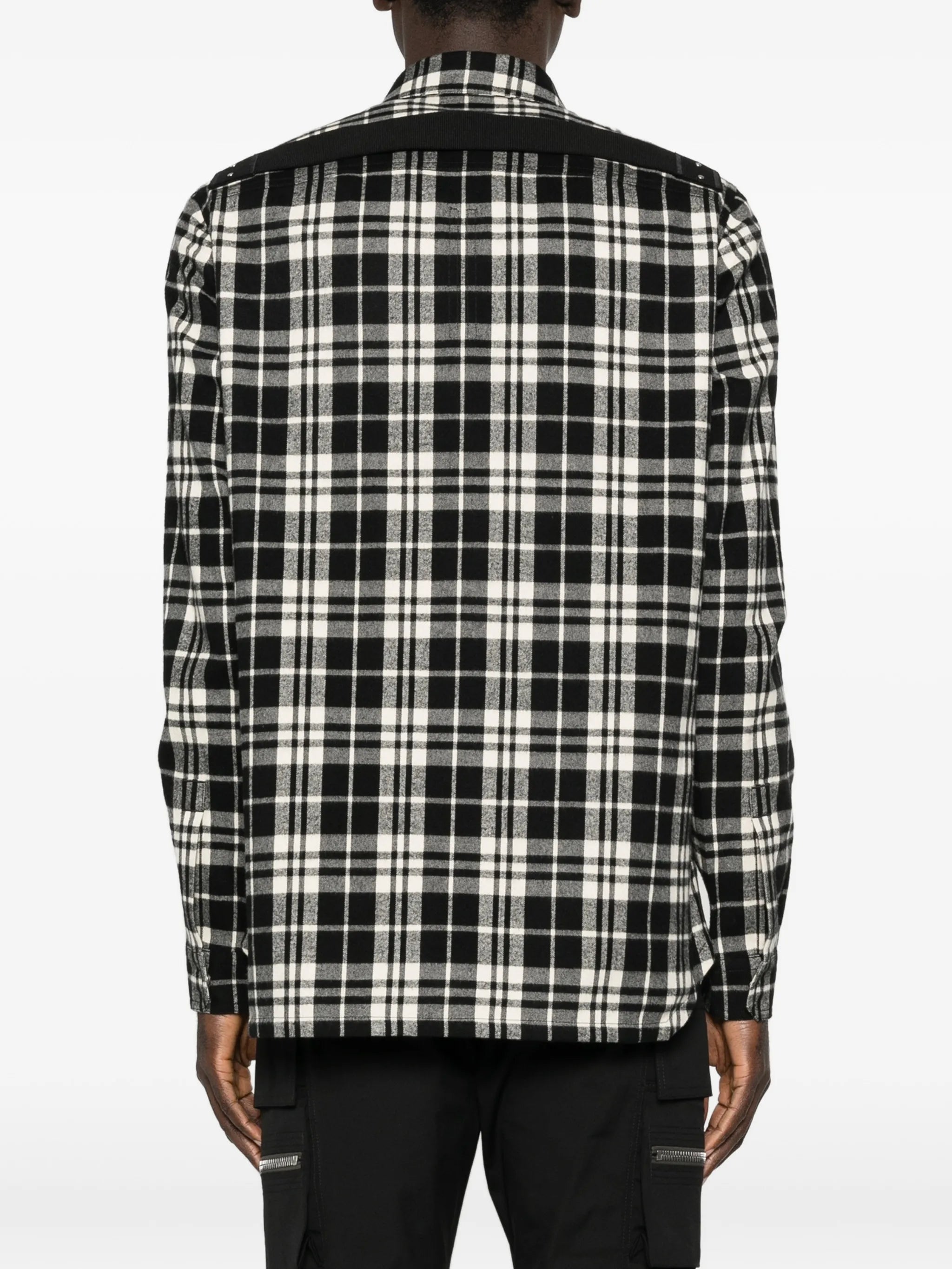 Temple outershirt