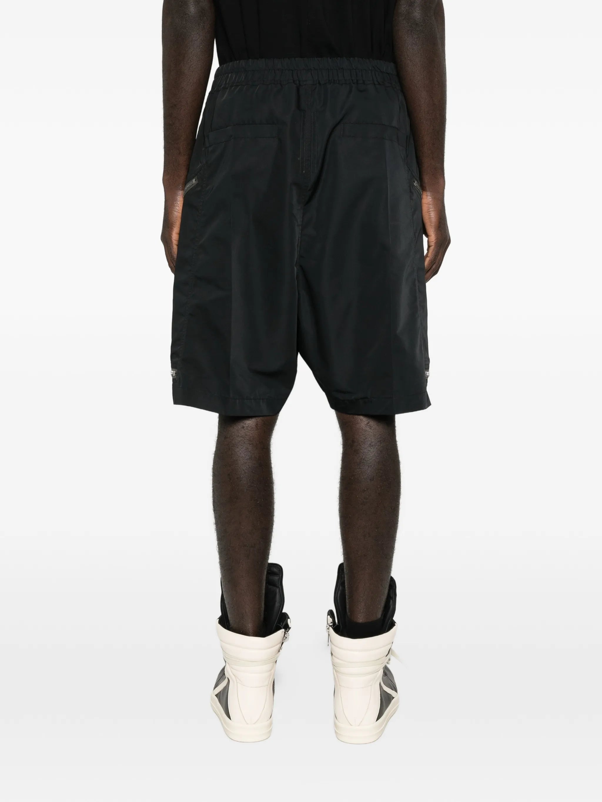 zipped cargo shorts