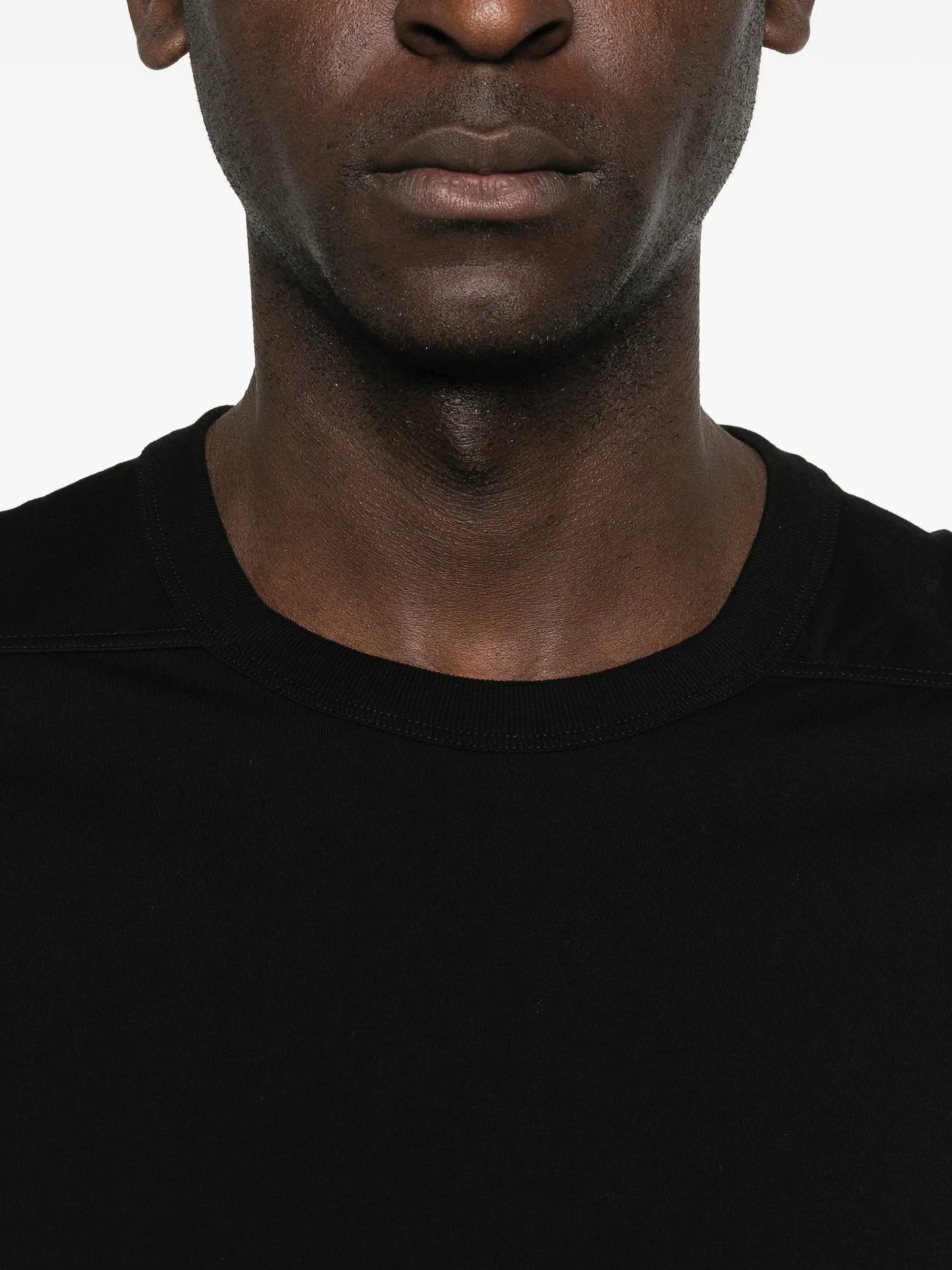 Level short-sleeved T-shirt