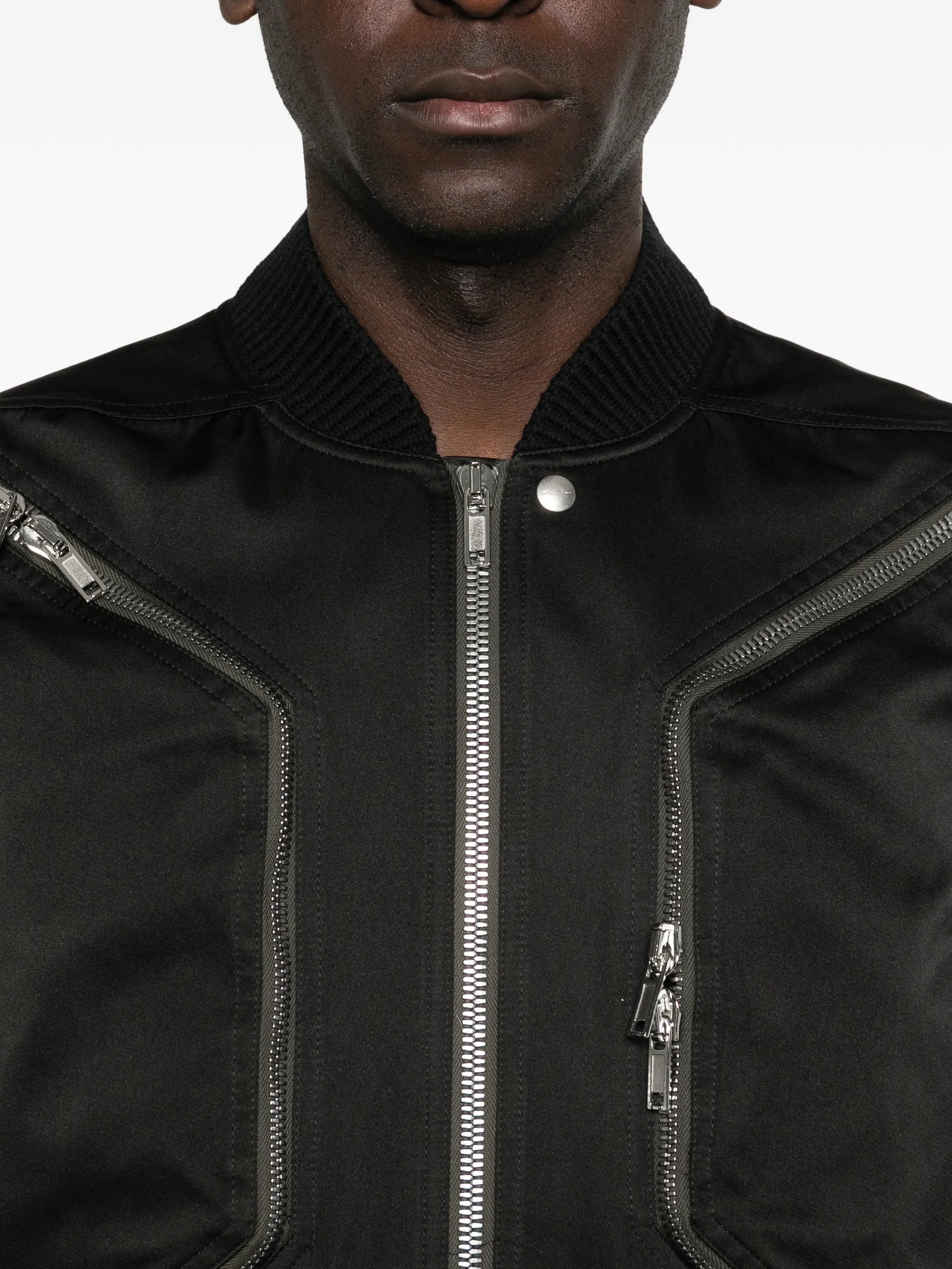 Temple Heizer flight in black tech duchesse