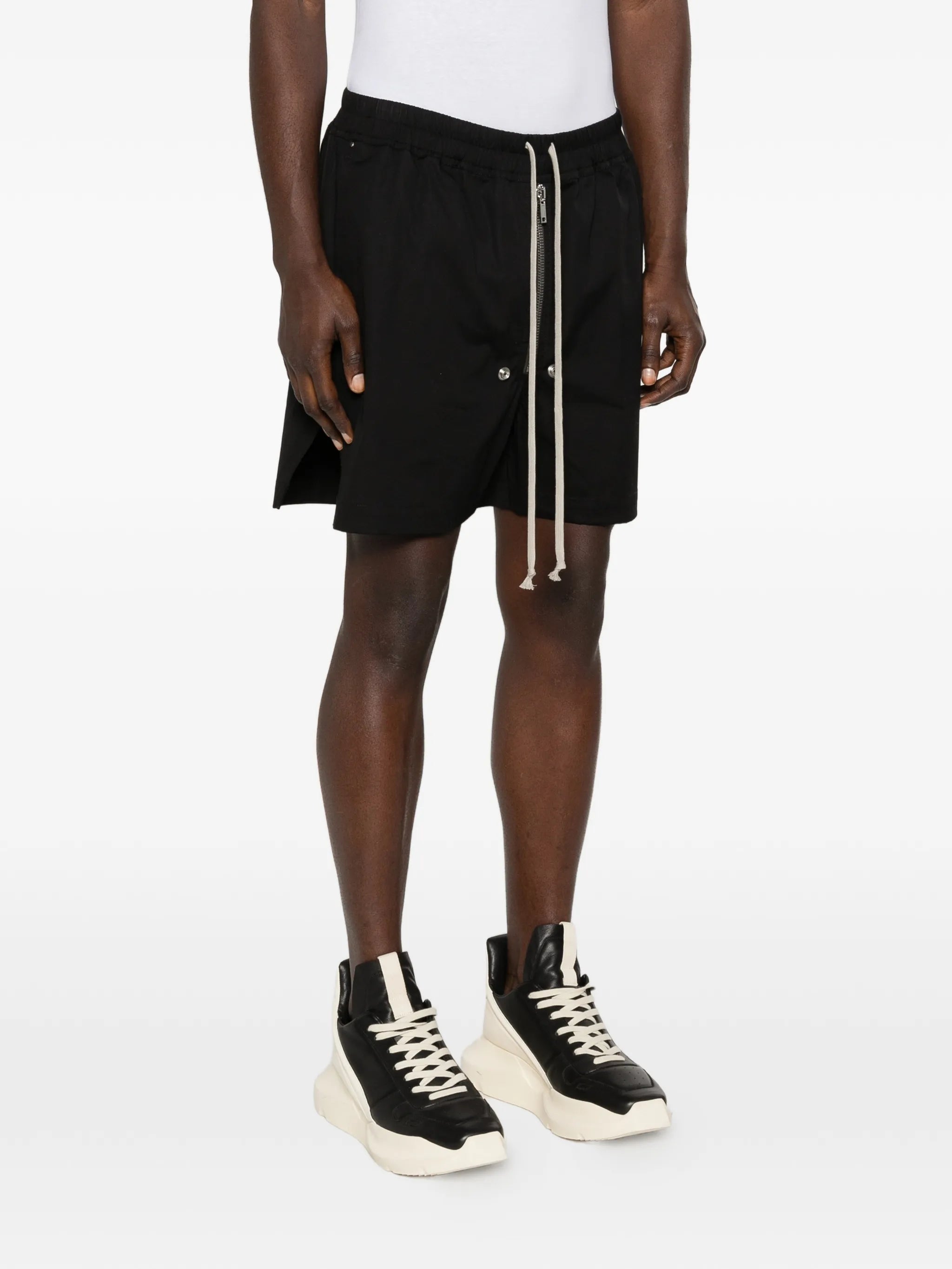 zip drawstring shorts