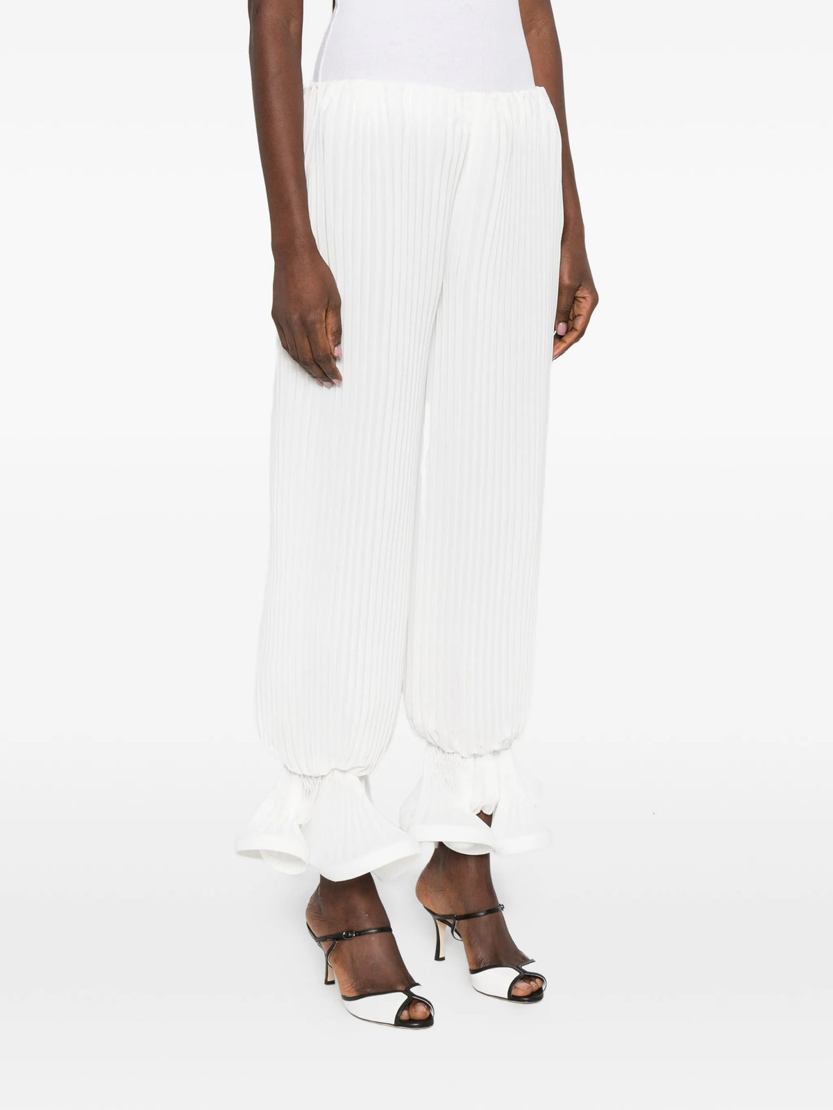 pleated balloon pants