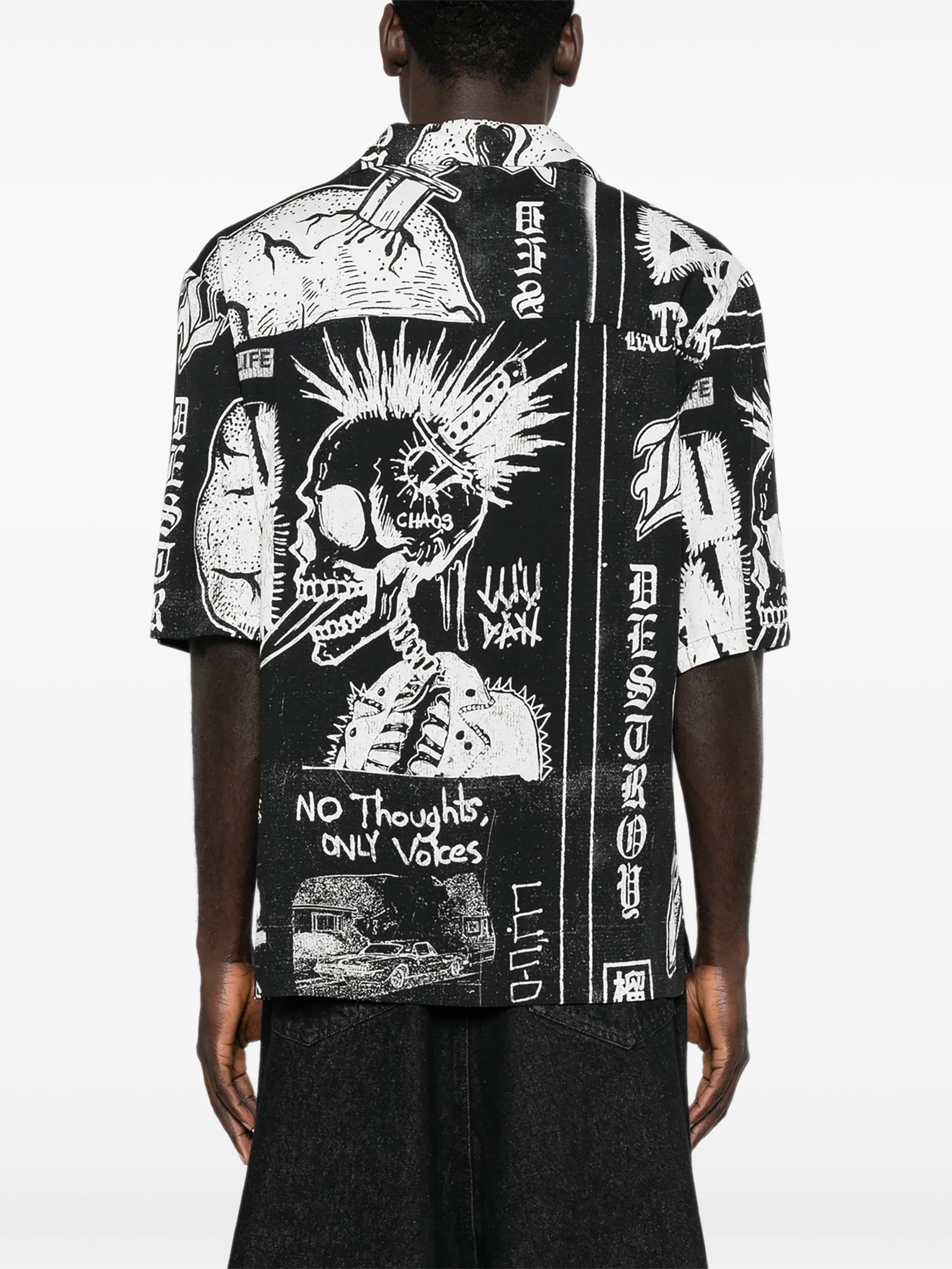 skull-print shirt