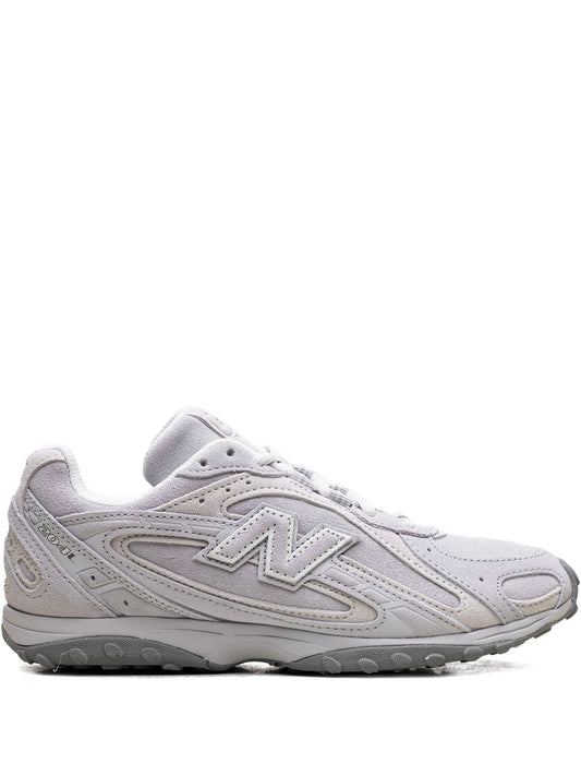 204L panelled sneakers