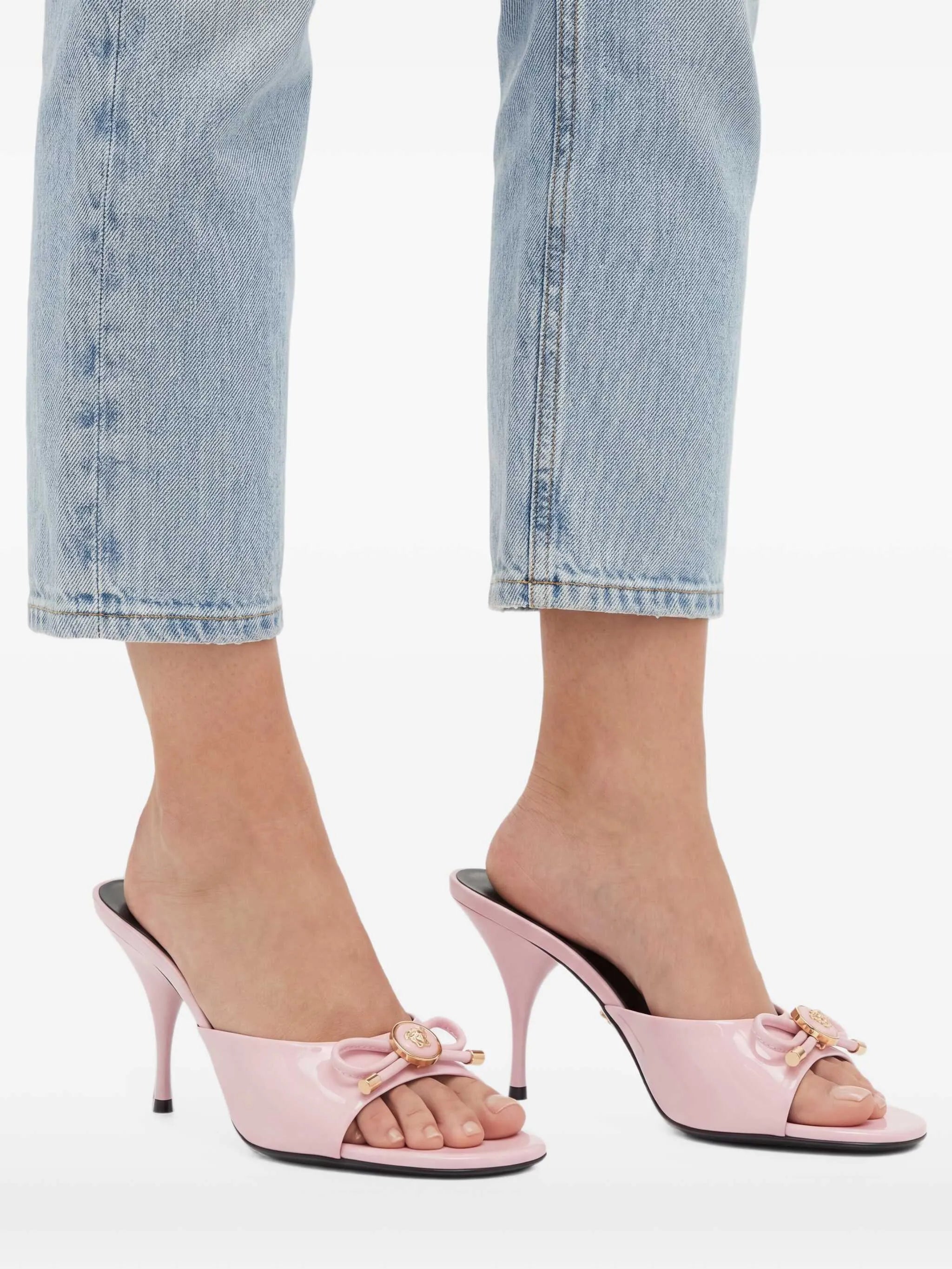 Opera bow patent sandals