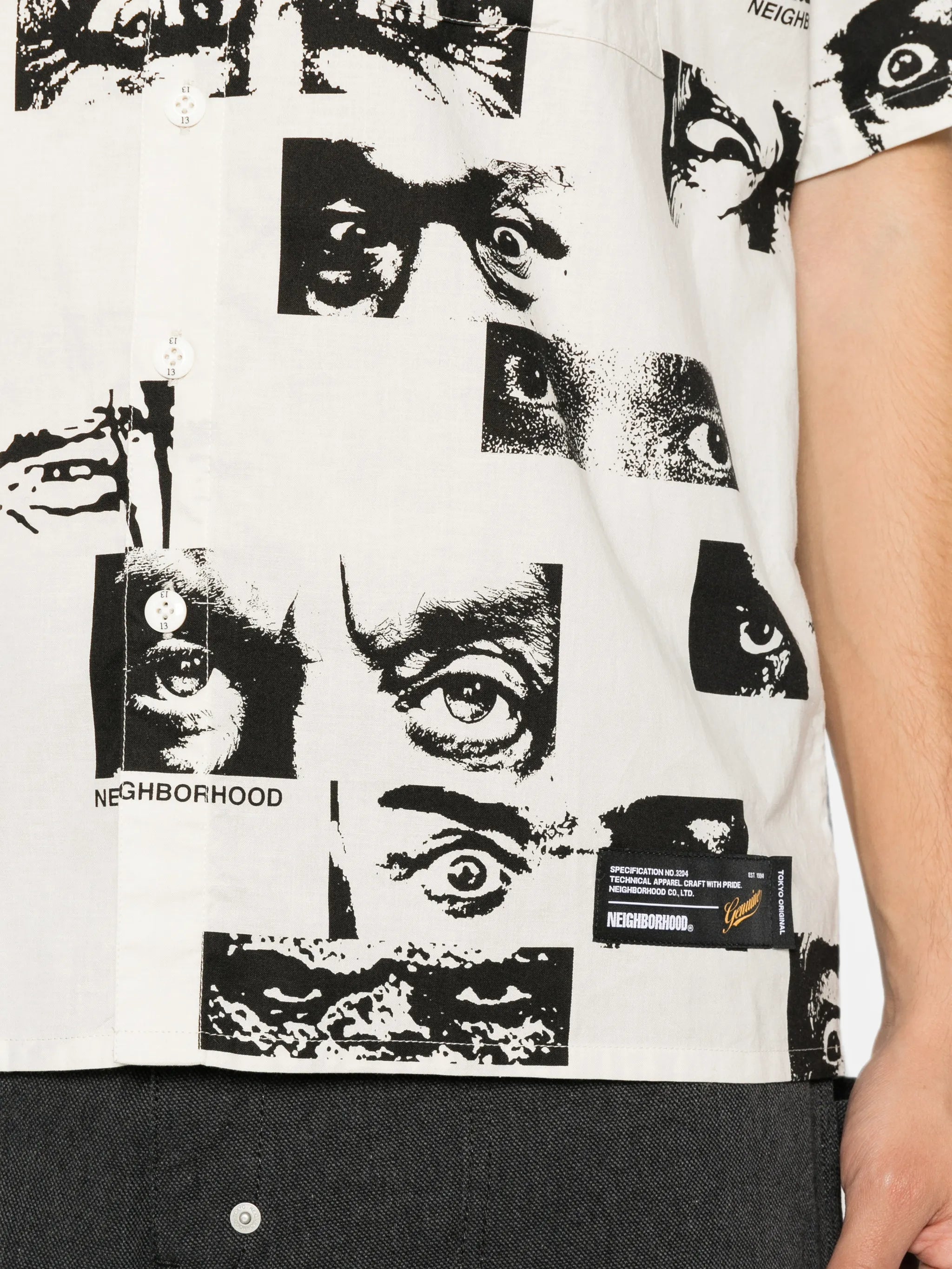 eye-print short-sleeve shirt