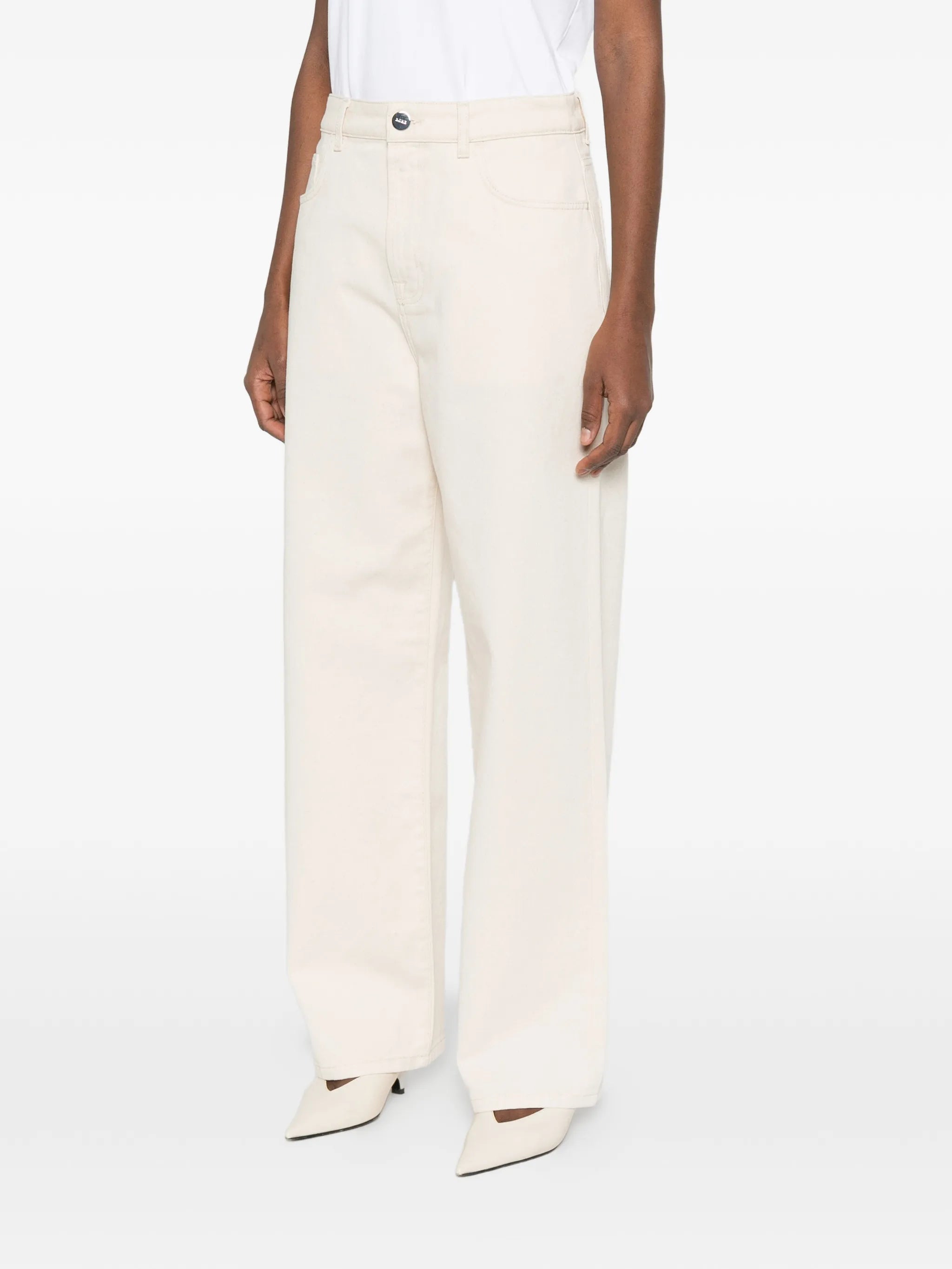 button-fastening jeans