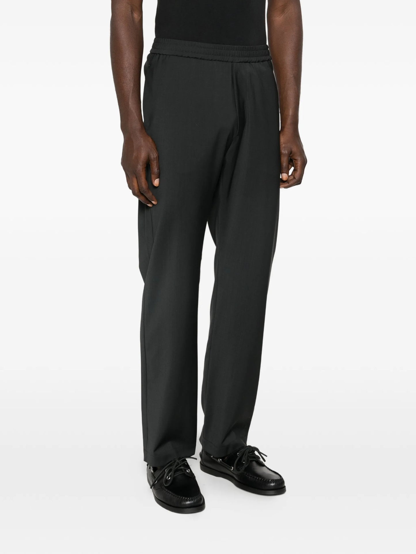 elasticated-waistband trousers