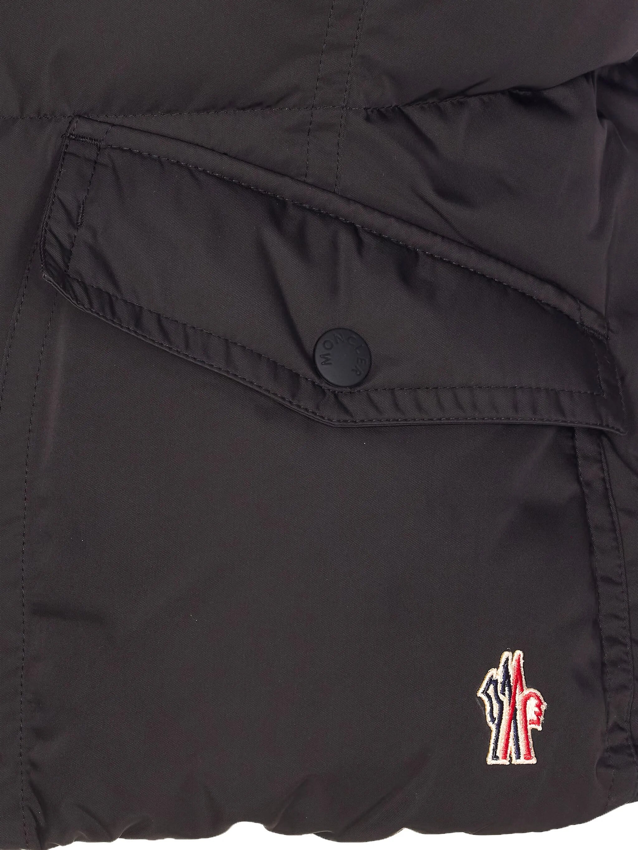 polo-collar padded gilet