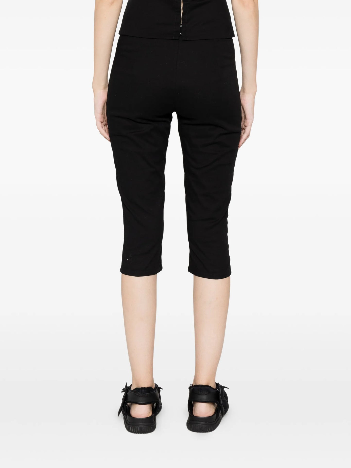 Capri trousers
