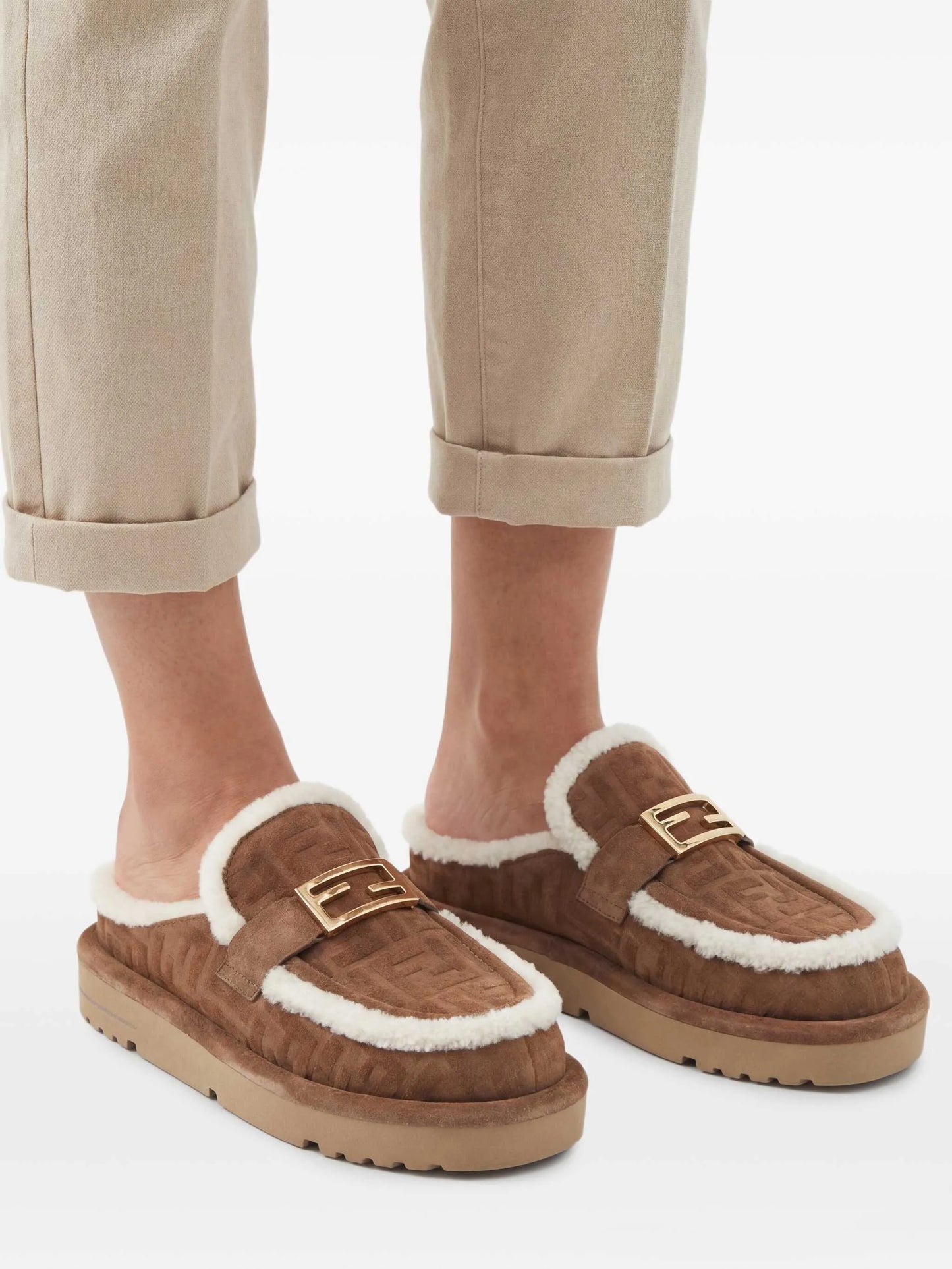 Apres Chic logo-buckle mules