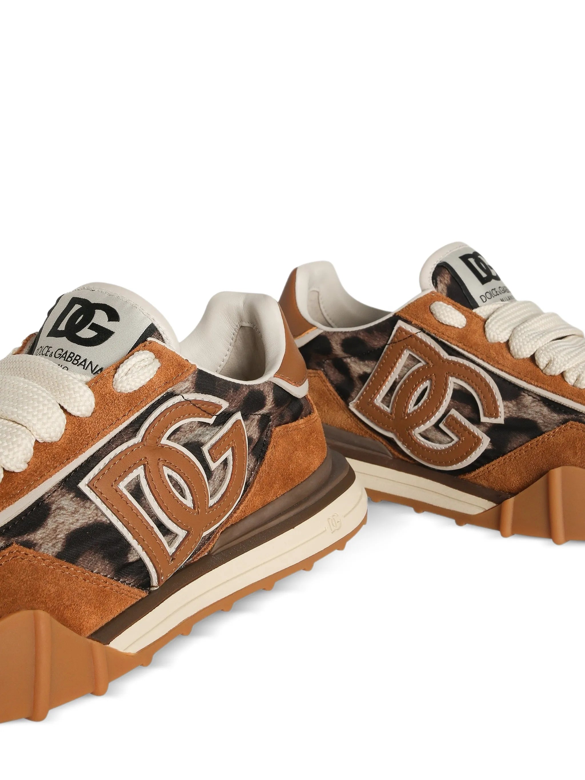 logo-detail sneakers