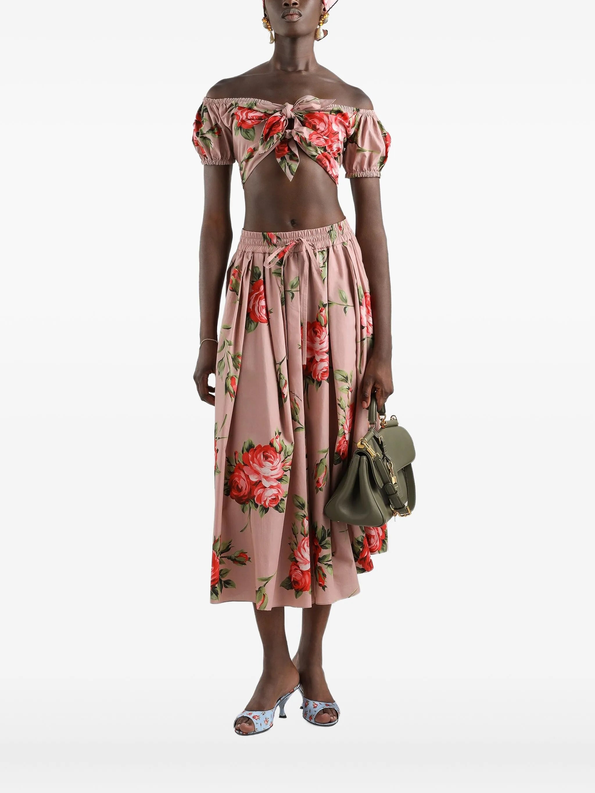 balloon sleeves floral crop top
