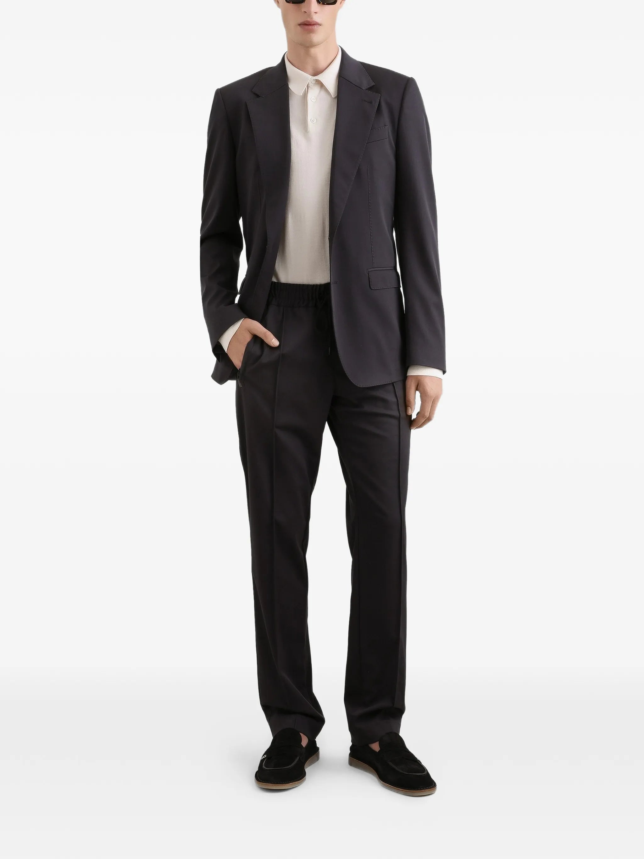 single-breasted blazer