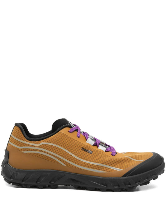 002 sneakers