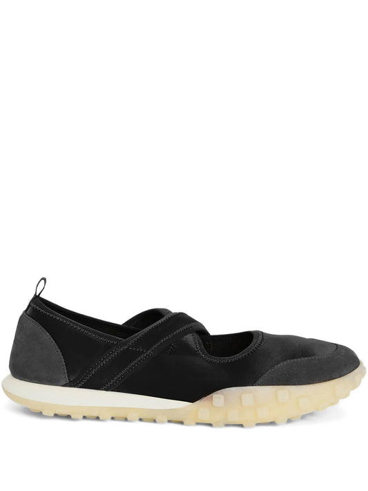suede trims cross-over Moon Ballerina