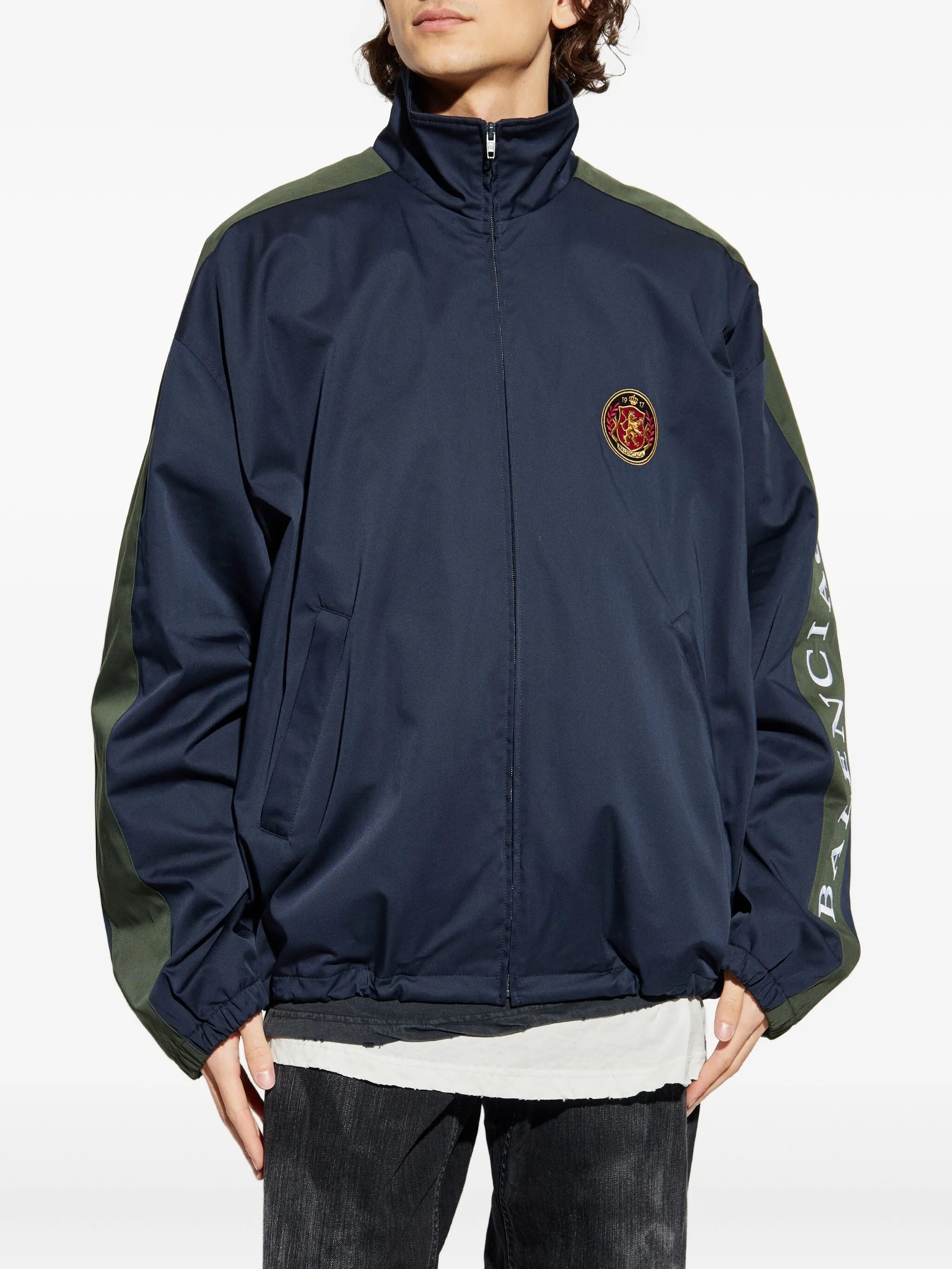 logo-pach bomber jacket