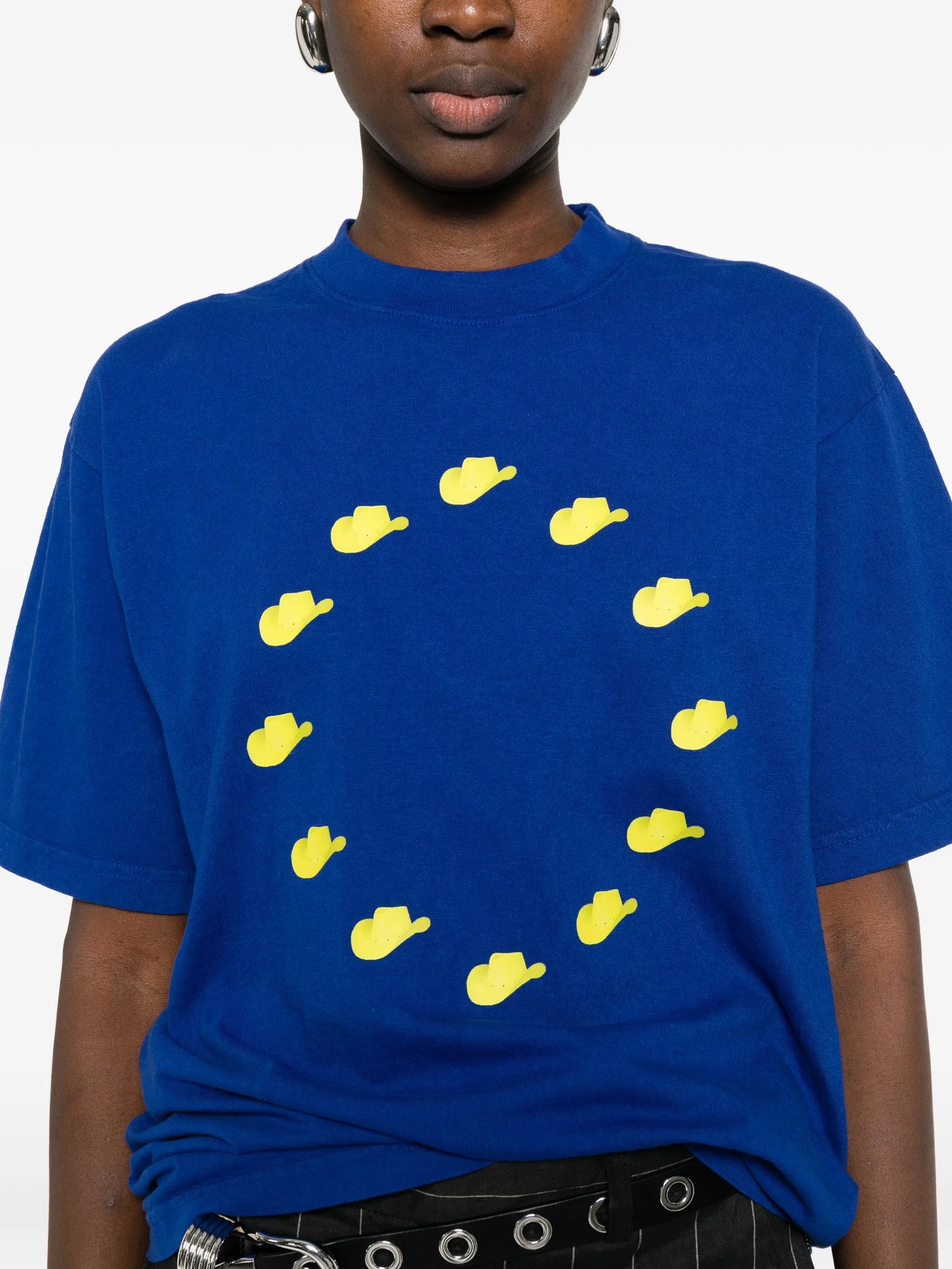 graphic-print T-shirt