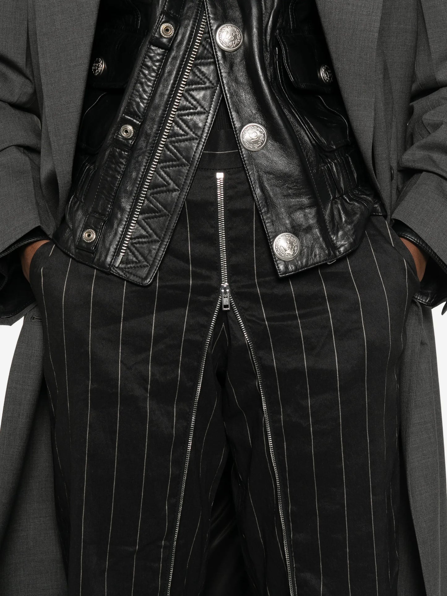 front zip striped trousers