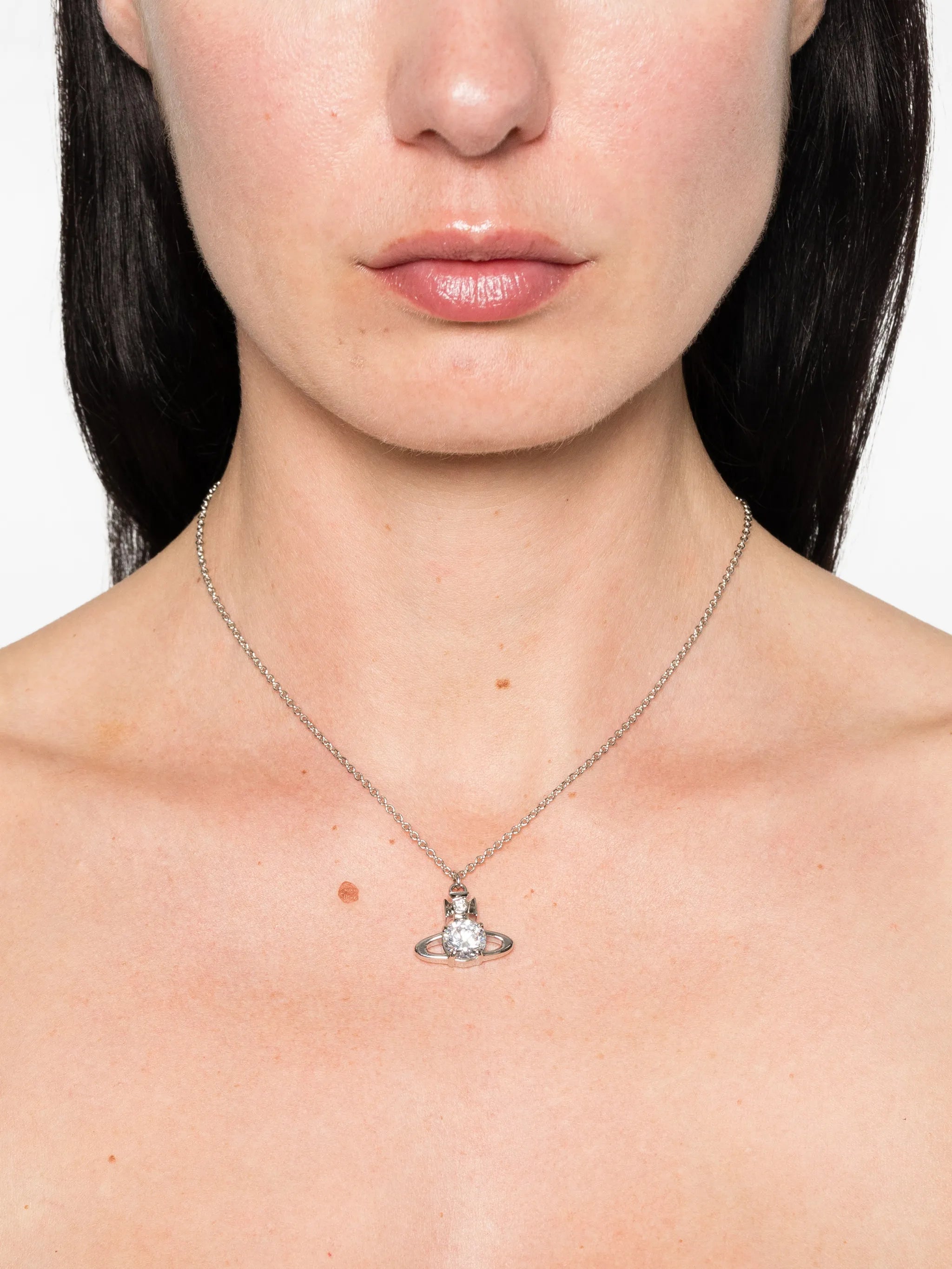 Reina Orb pendant necklace