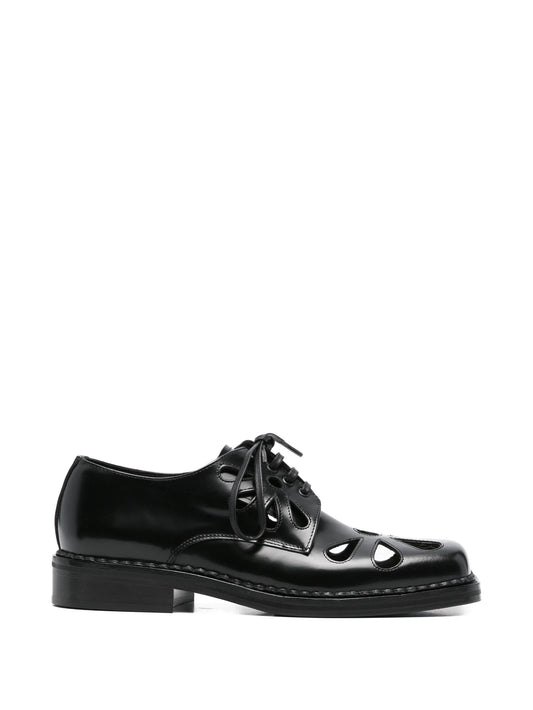daisy-cut out square-toe derbys