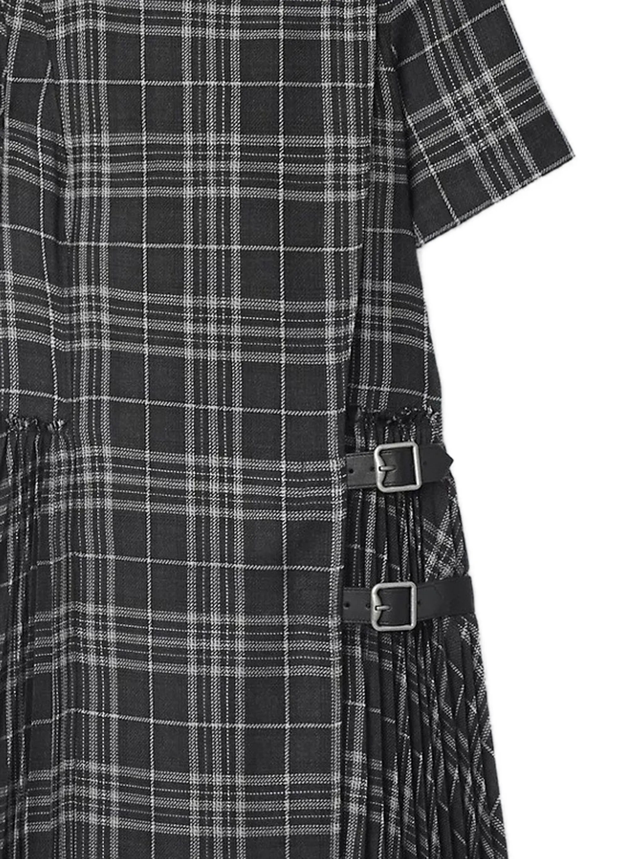 buckle pleated check-print dress