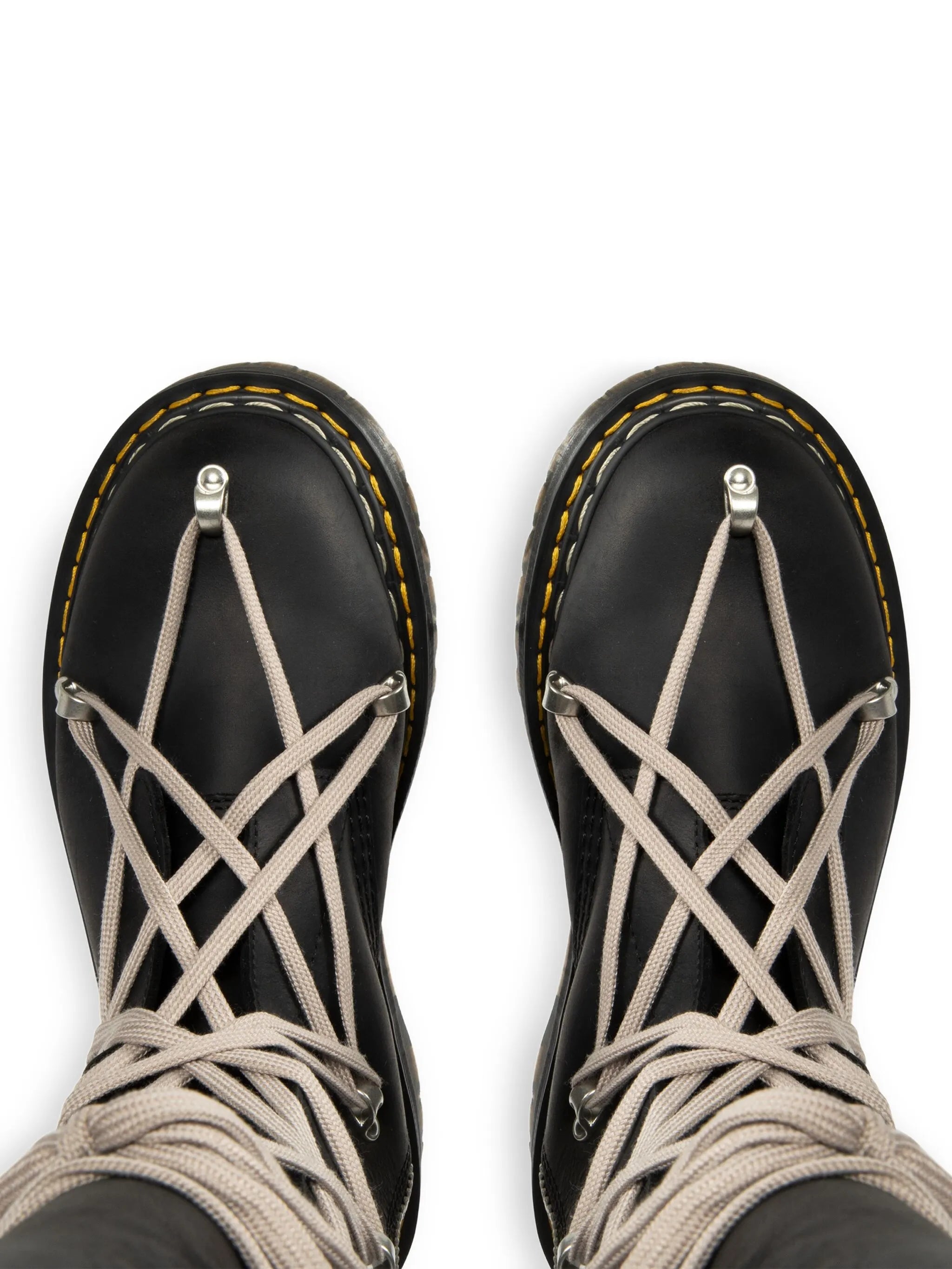 Pentalace boots
