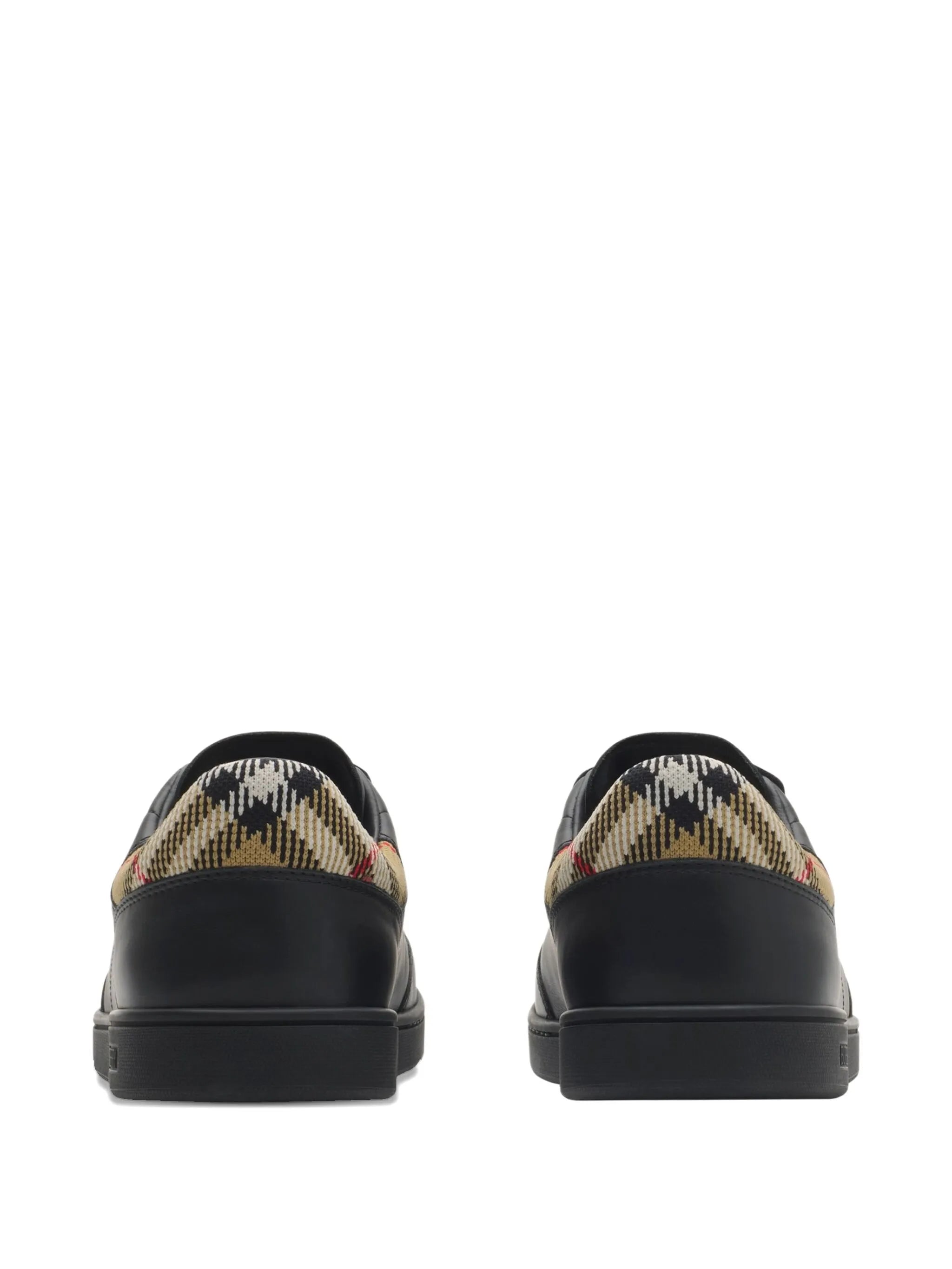 Set leather sneakers