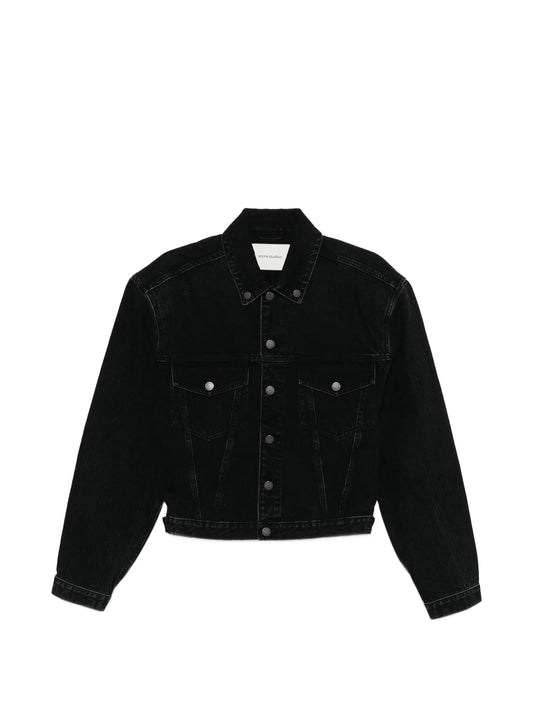 Shrunken denim jacket
