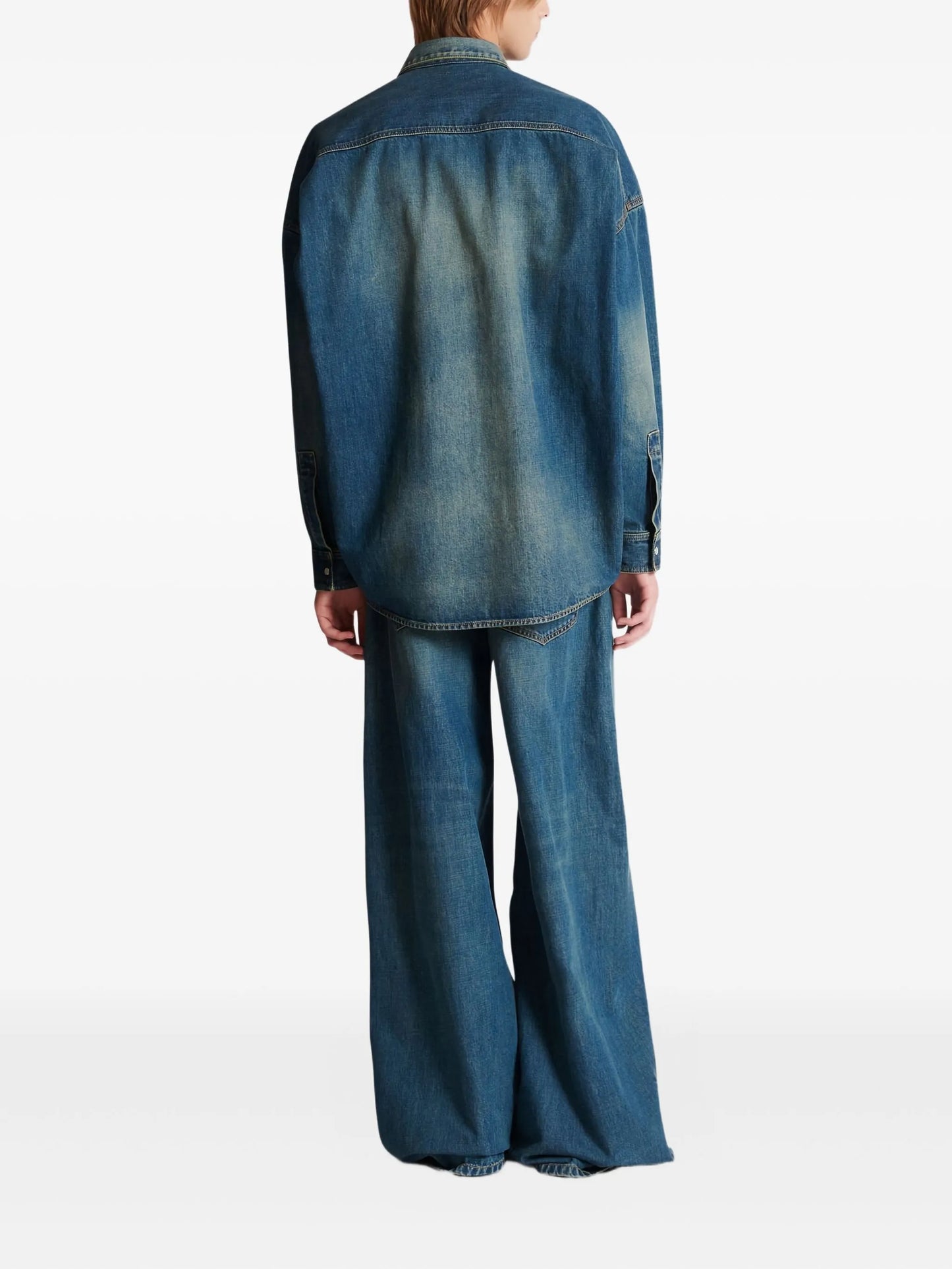 flap-pockets button-fastening shirt