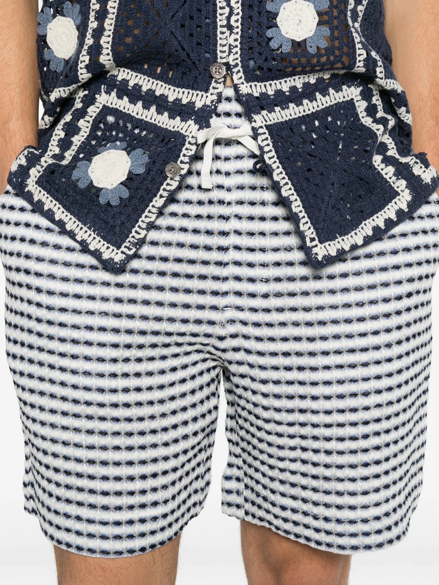 Riita horizontal-stripe shorts