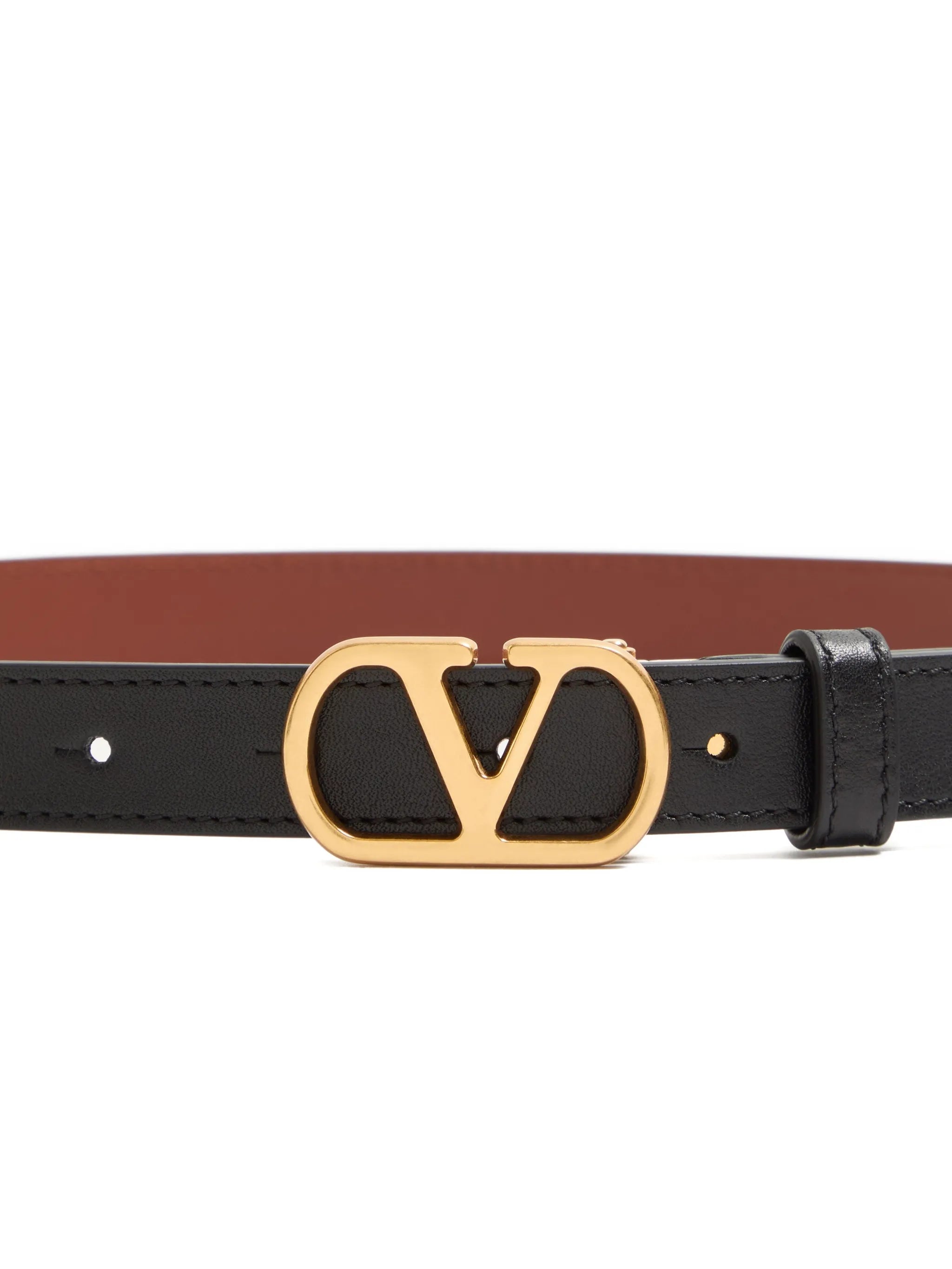 V-logo signature reversible belt