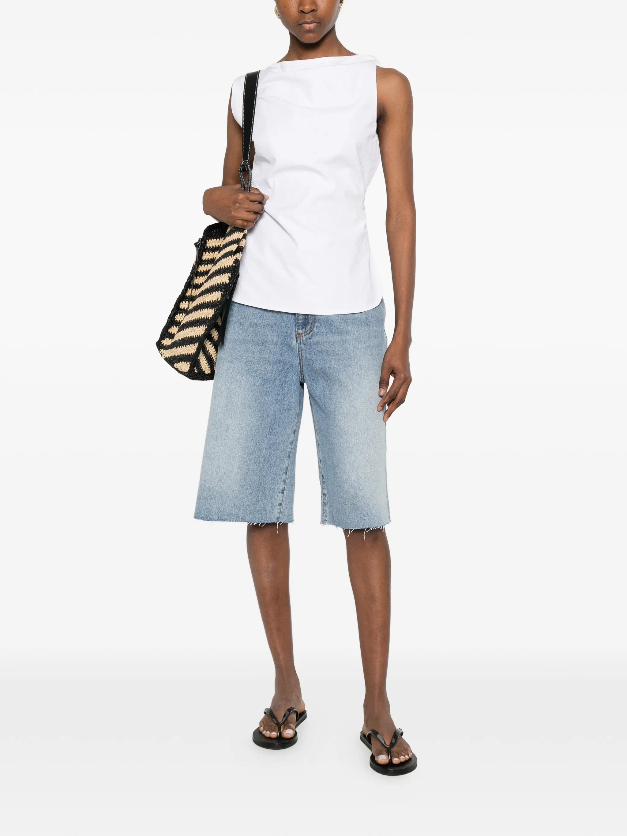belt-loops shorts