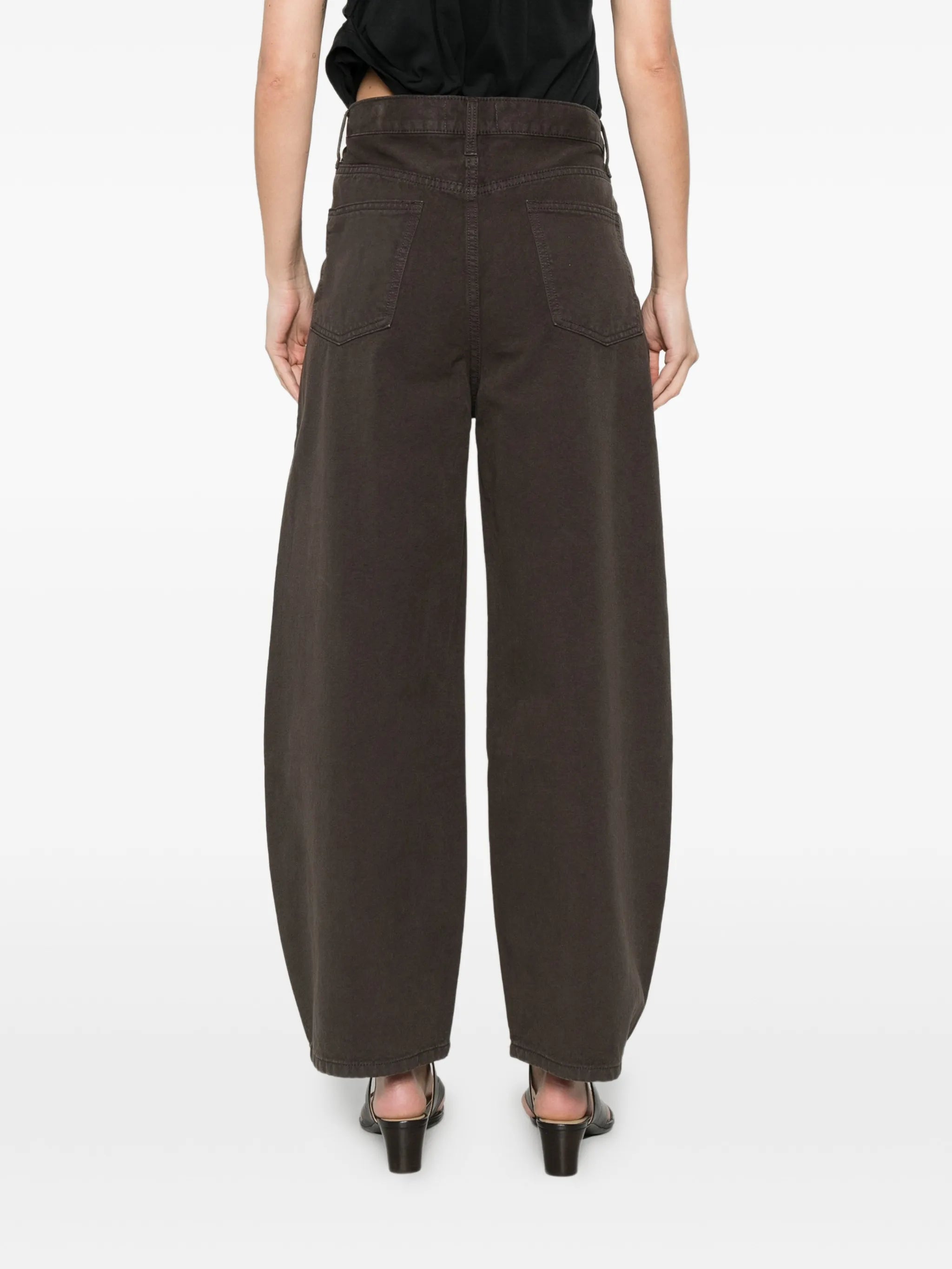 barrel mid-rise jeans