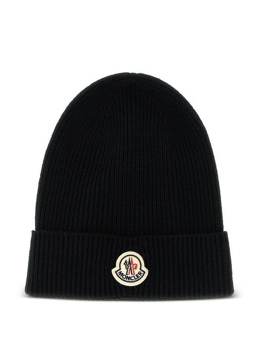 logo-patch ribbed-knit beanie hat
