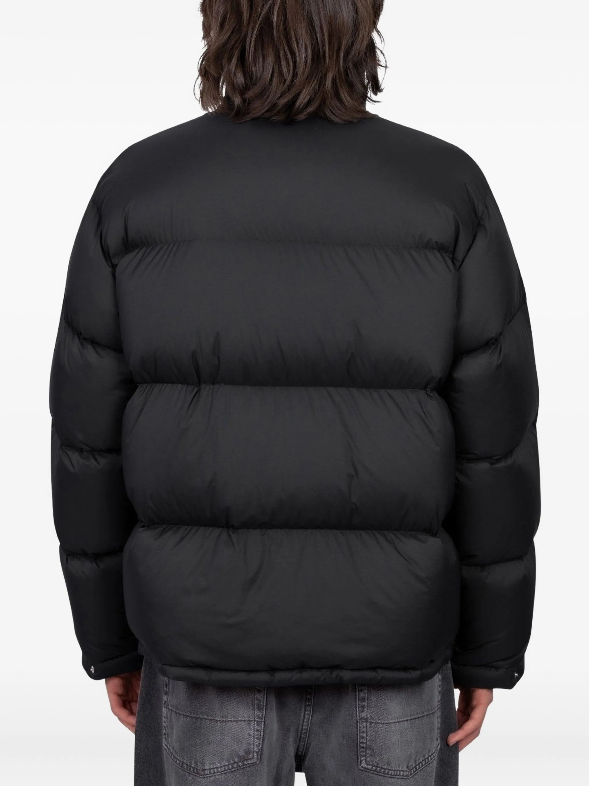 zip-fastening padded jacket