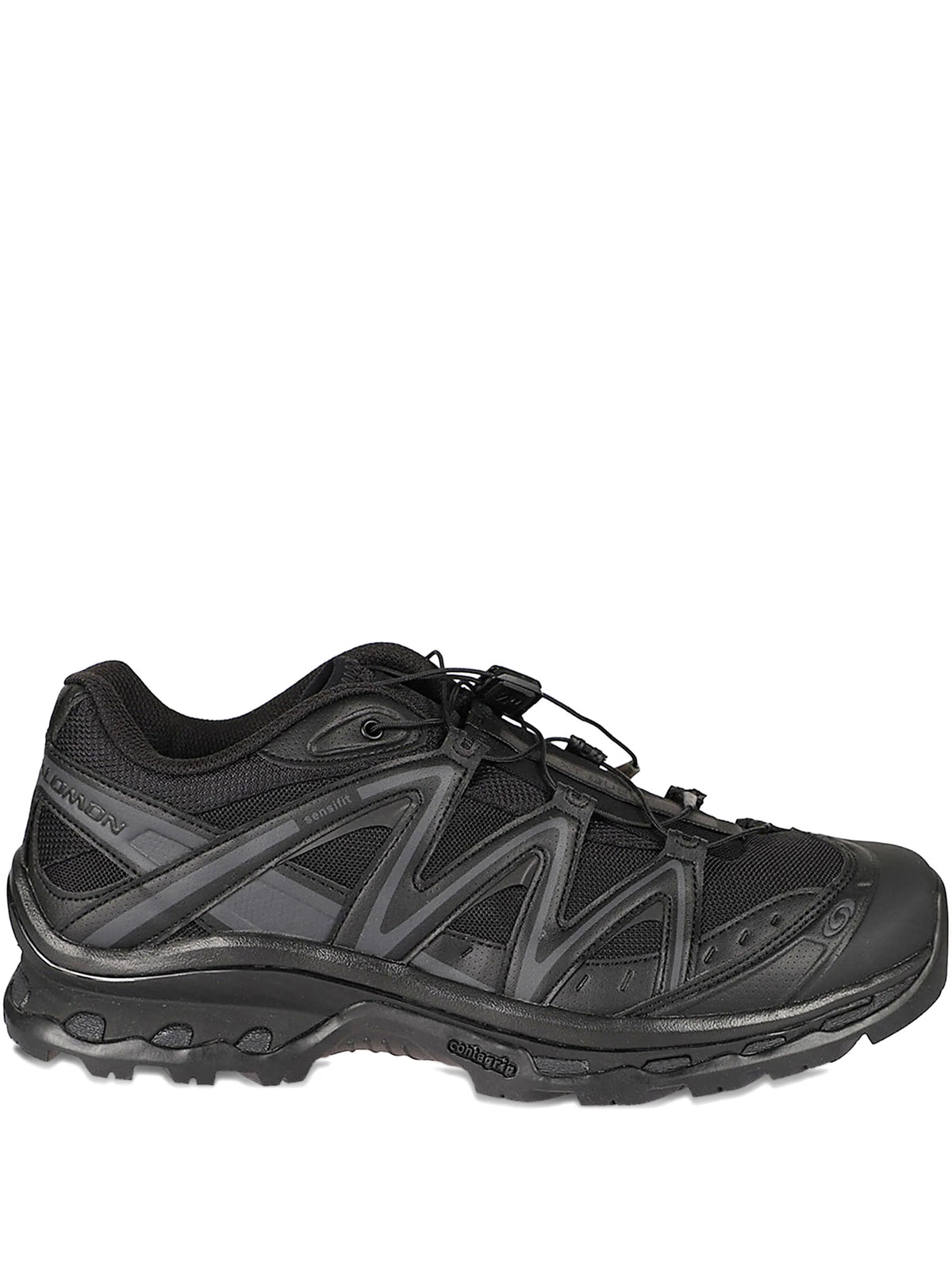 XT Quest logo-print sneakers