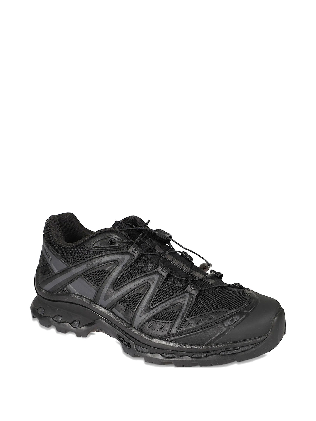XT Quest logo-print sneakers