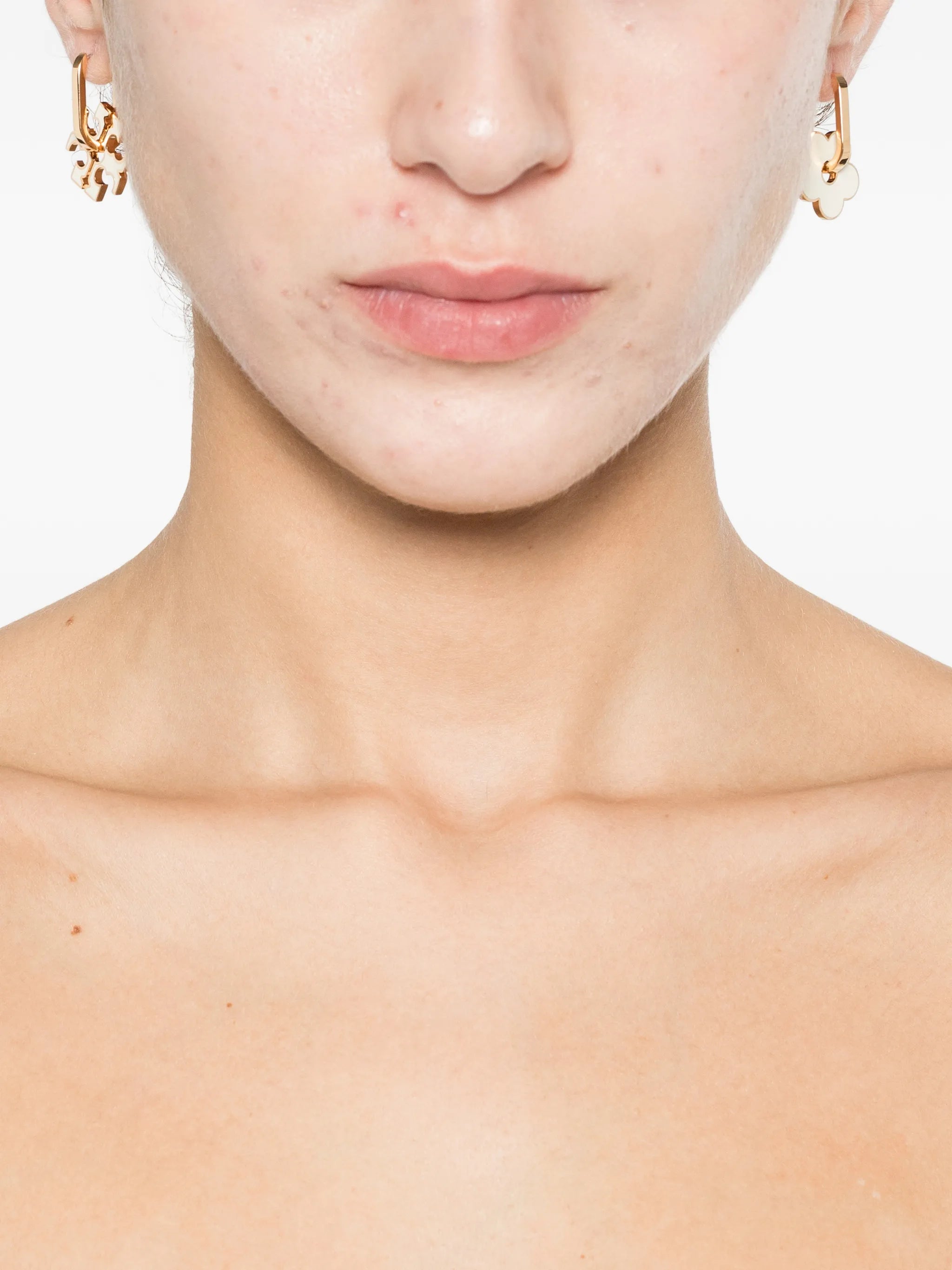 Kira enamel motif earrings