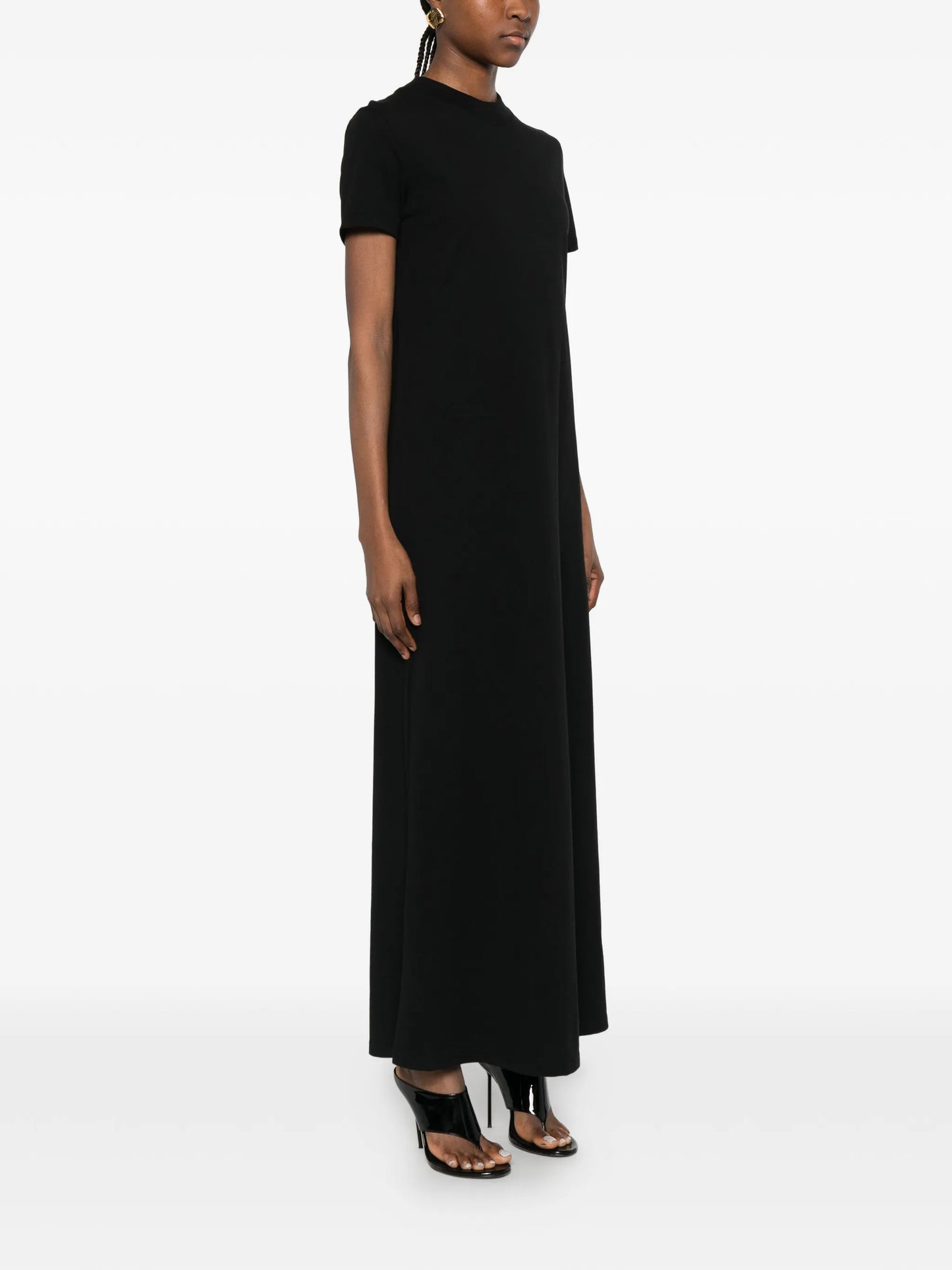 shor-sleeves midi dress
