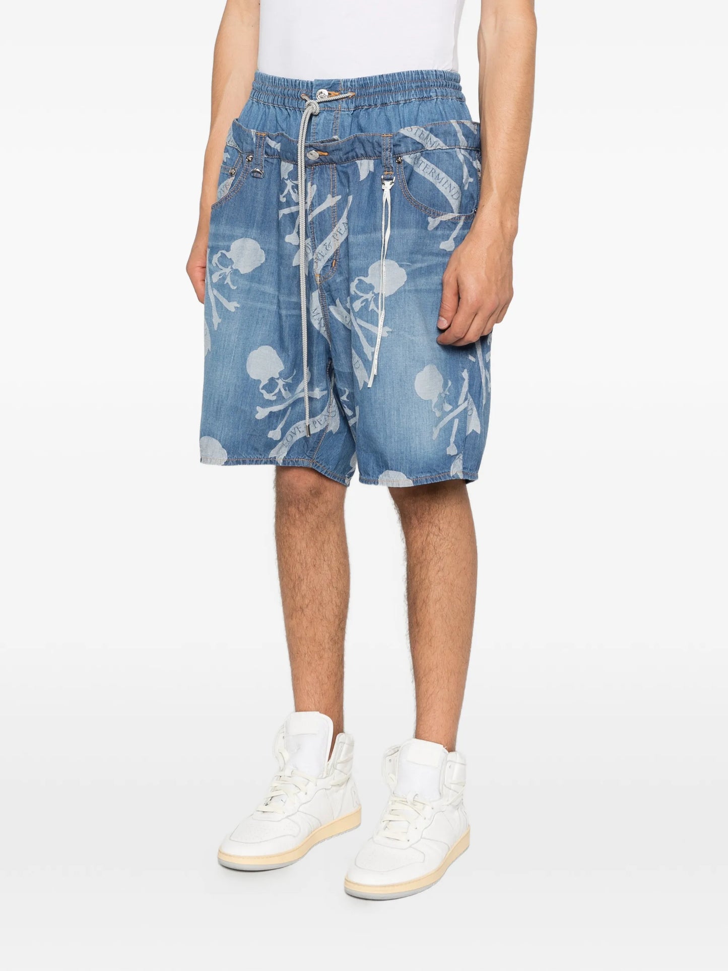 patterned denim shorts