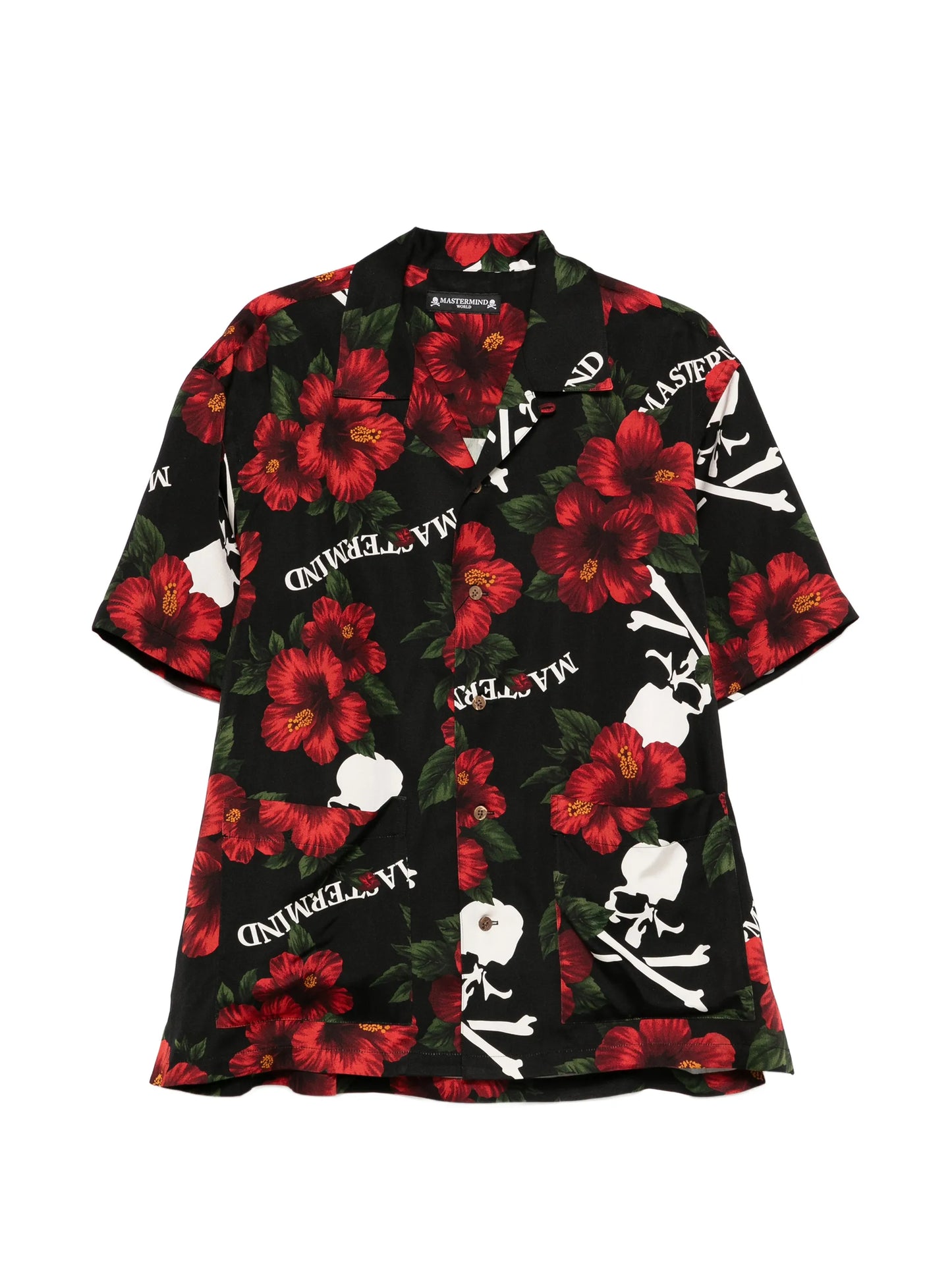 skull-print shirt