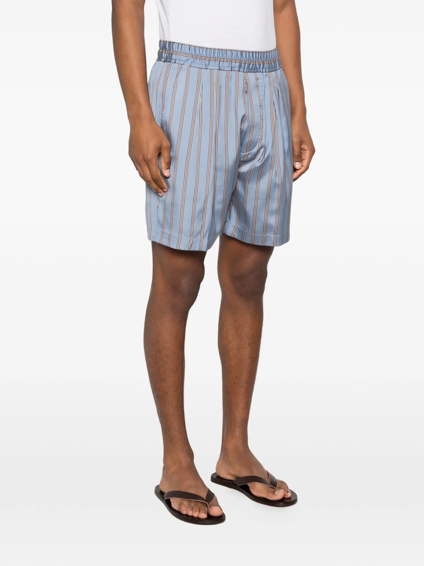 striped-pattern shorts