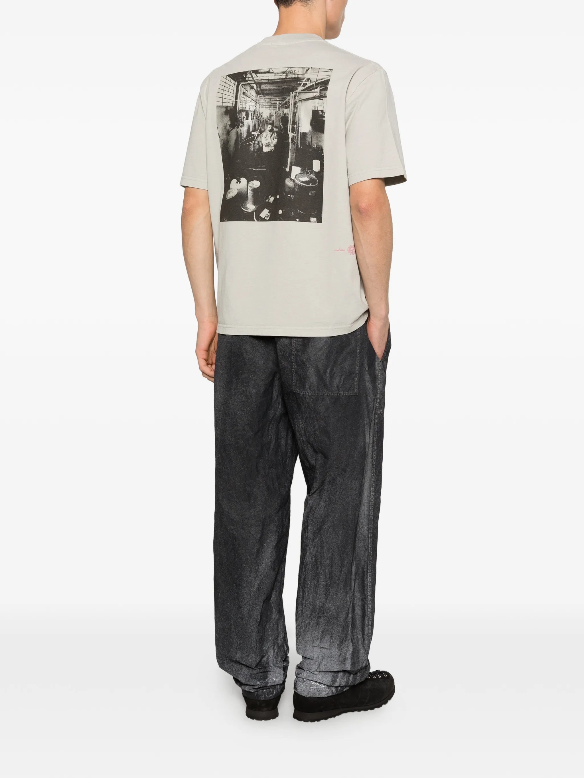 logo graphic T-shirt