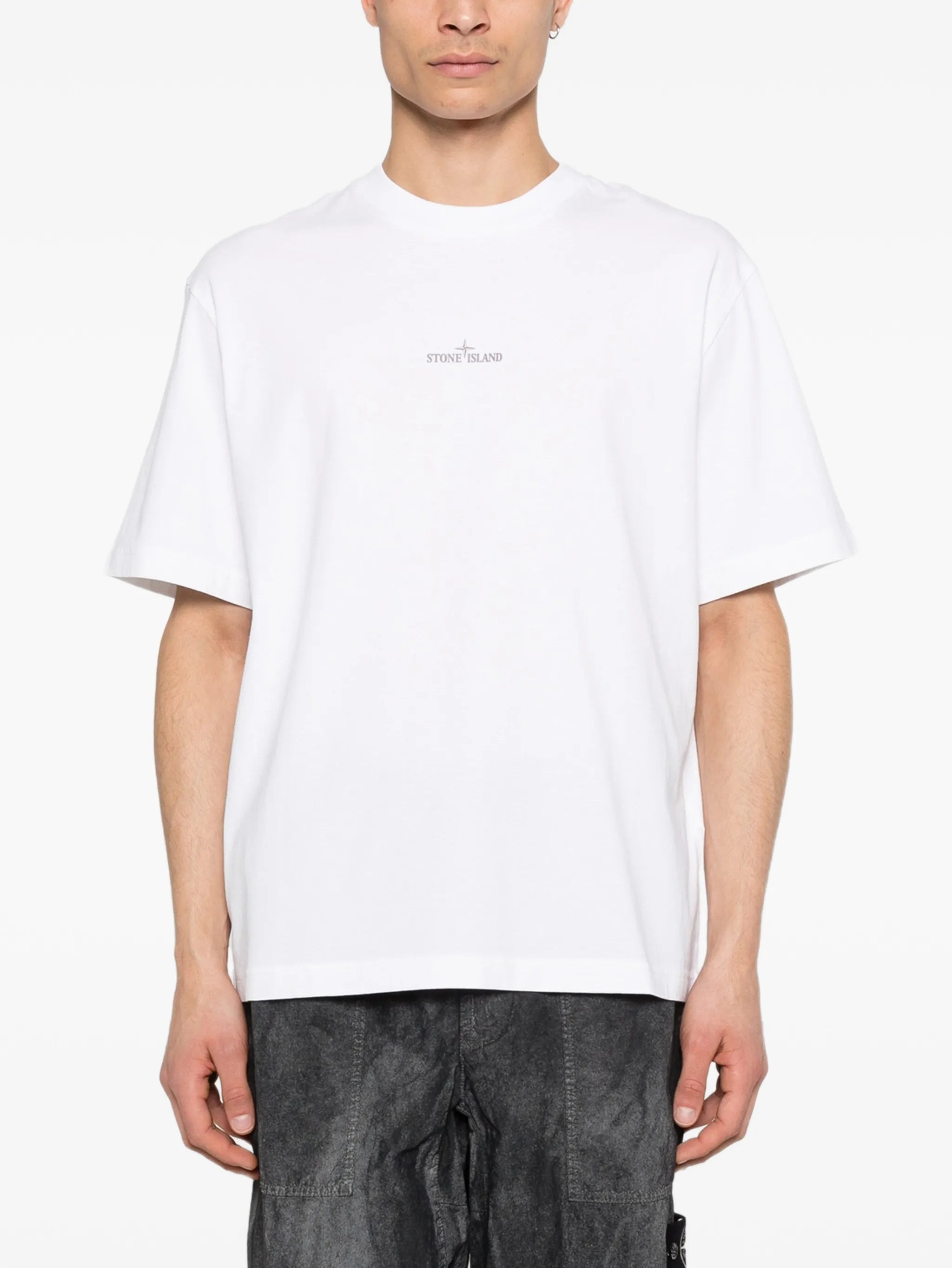 graphic-print T-shirt