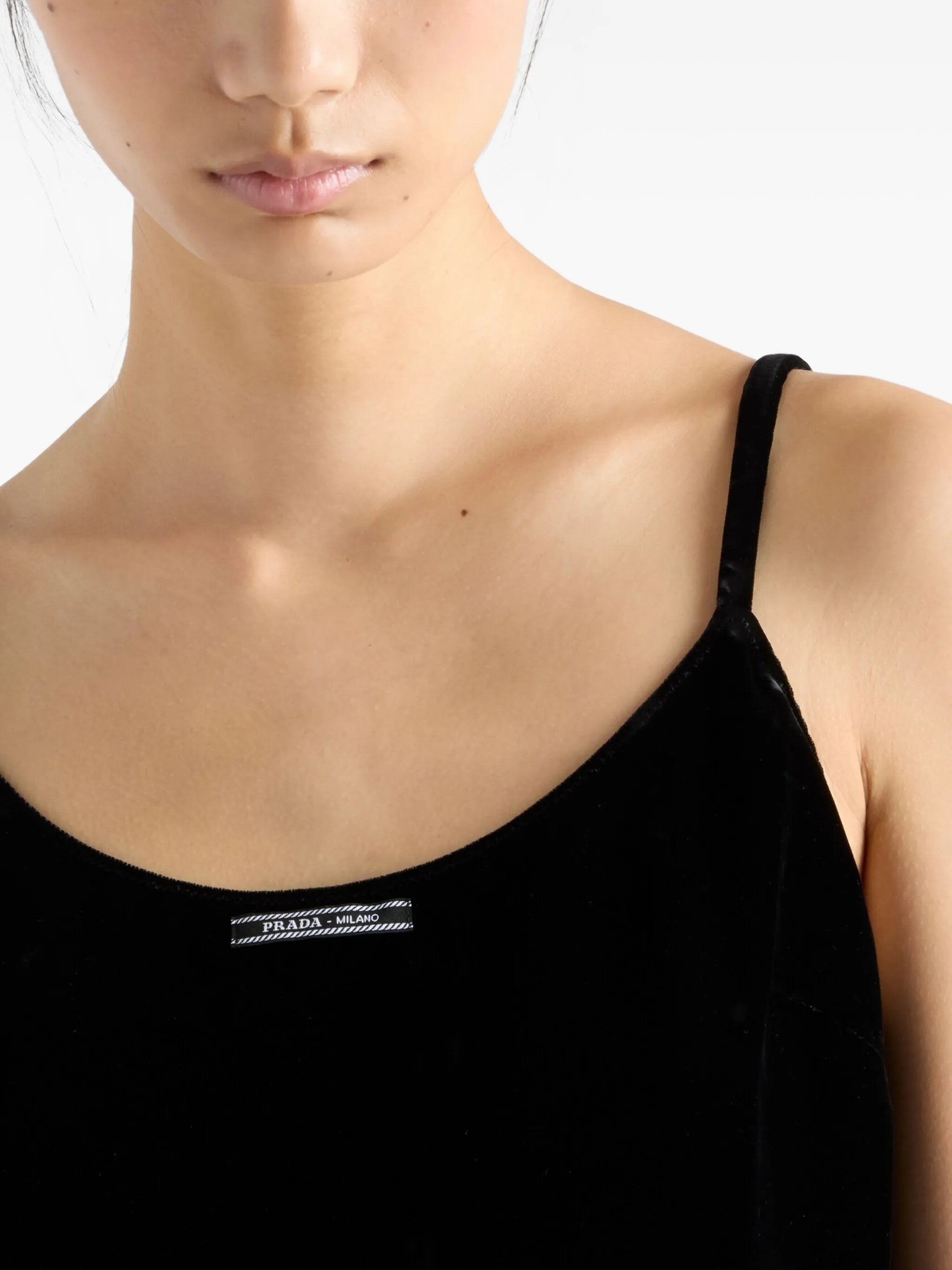 logo-label velvet top