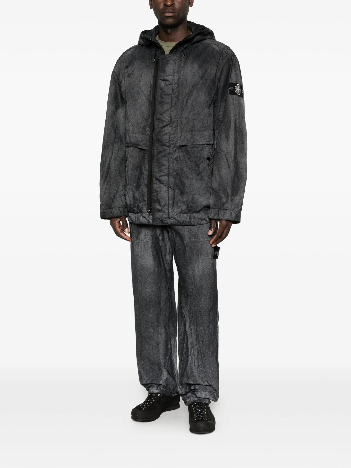 4100072 dense nylon-TC, hand sprayed reflective jacket