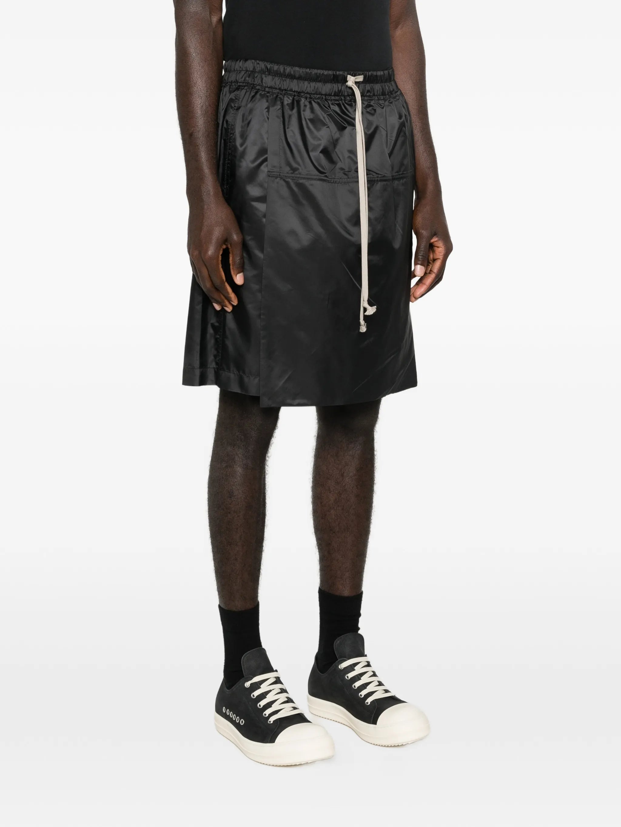 kilt elasticated shorts