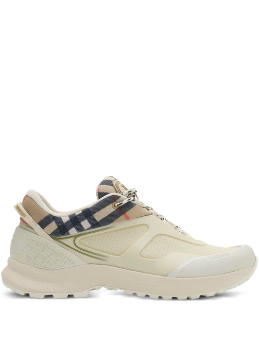 Check mesh sneakers