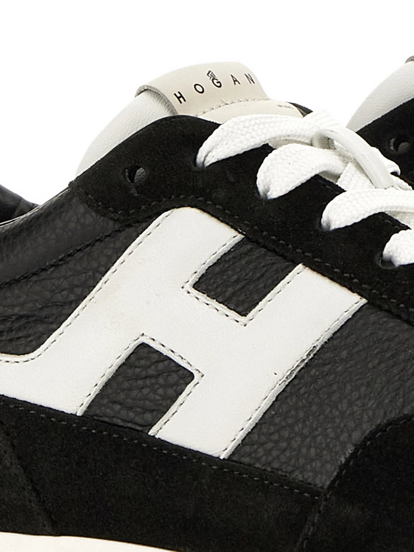 Athletic logo-patch sneakers